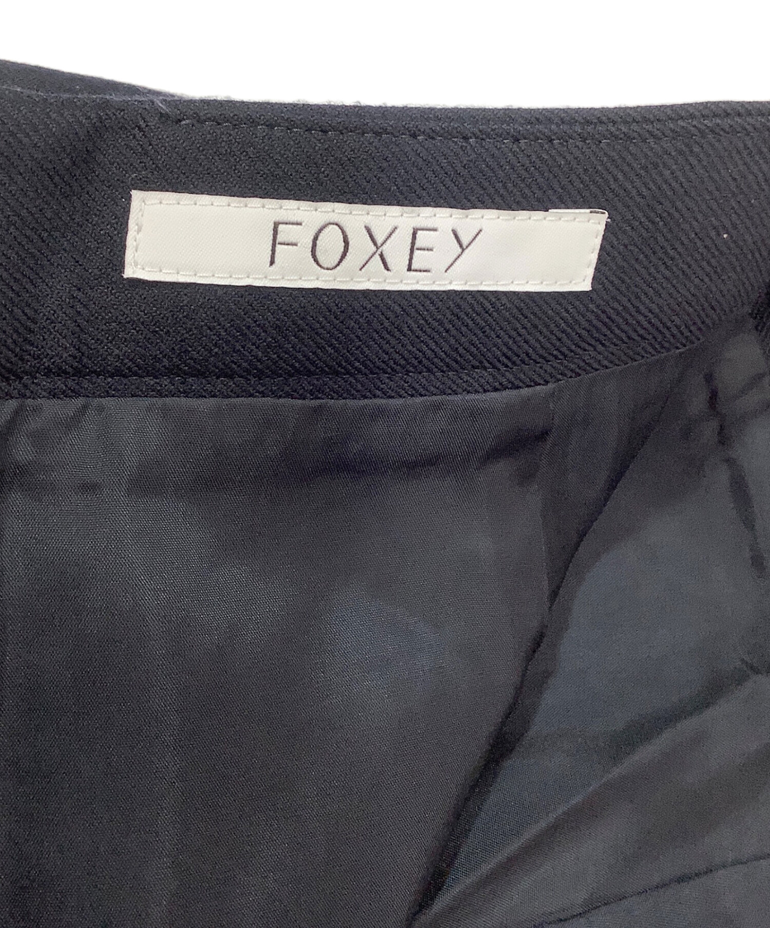 中古・古着通販】FOXEY (フォクシー) ポケット刺繍スカート ネイビー