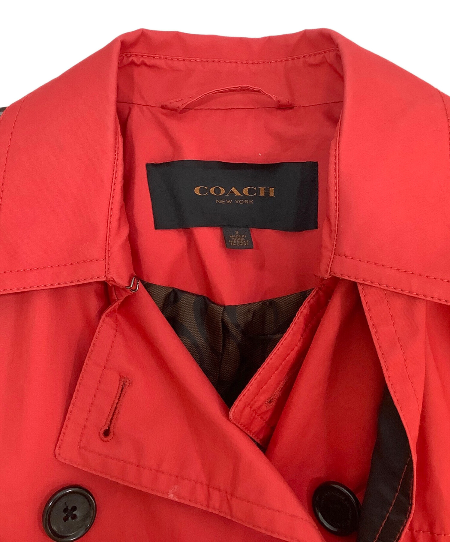 COACH コーチ　レッド トレンチコート ベルト付き 中古・古着通販】COACH (コーチ) ショートトレンチコート レッド