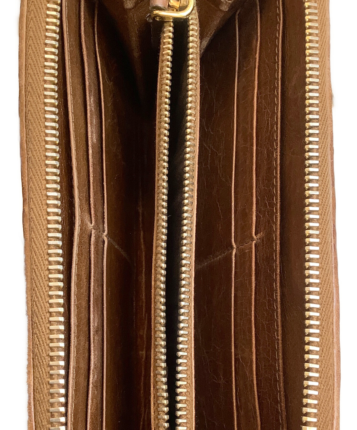 中古・古着通販】MIU MIU (ミュウミュウ) 長財布 ブラウン｜ブランド