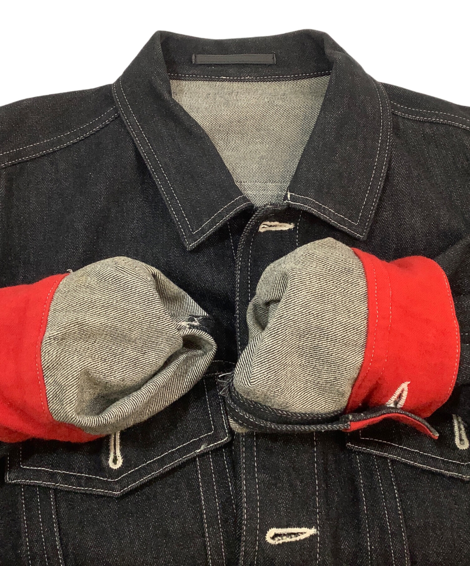 COMME des GARCONS COMME des GARCONS 【古着】【中古】【送料無料】 00s PLAY COMME des GARÇONS Knit cardigan 2004年モデル. Playの創設