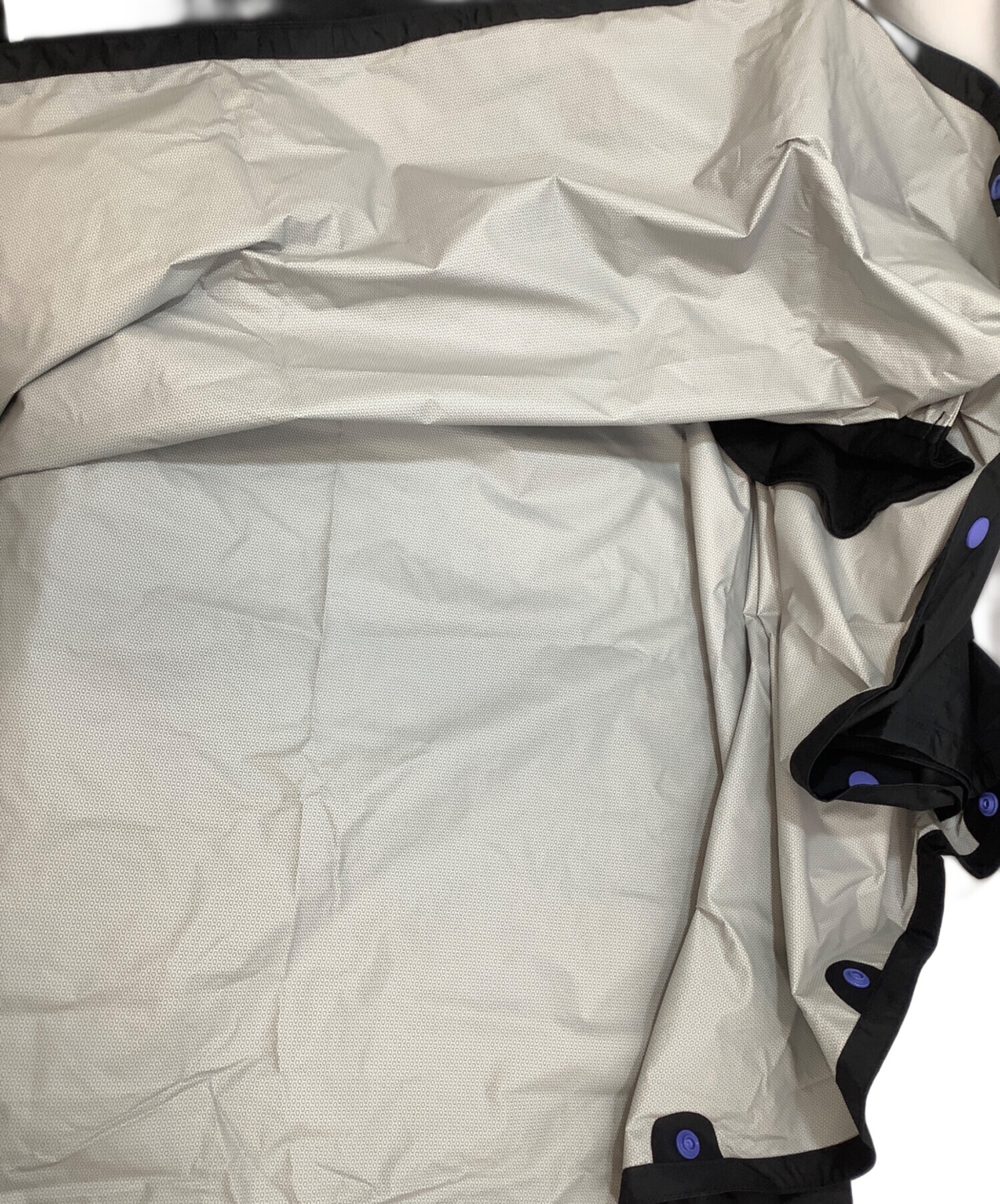 中古・古着通販】Patagonia (パタゴニア) ポンチョ ブラック サイズ:XS