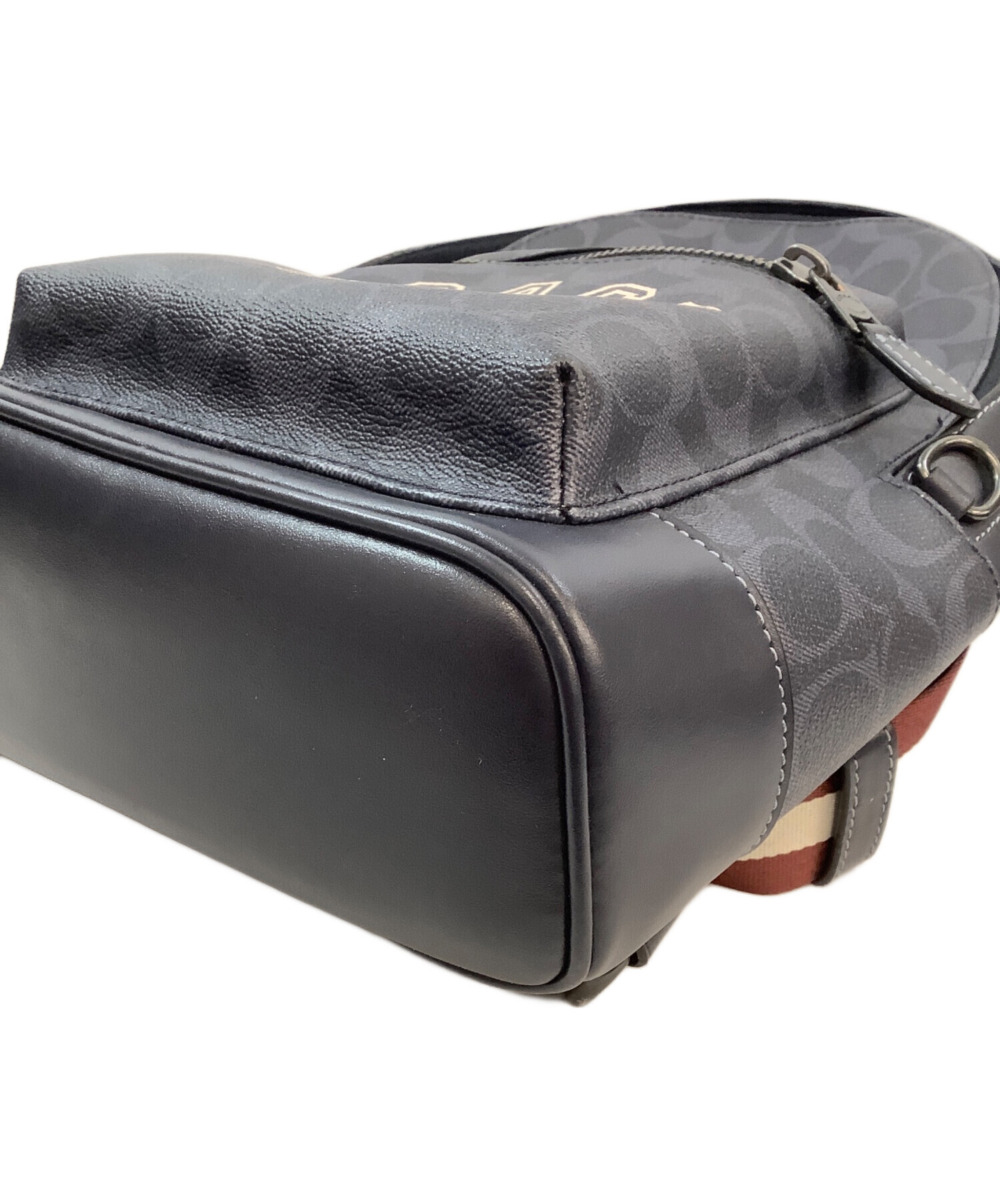 COACH グレー レザー ボディバッグ 中古・古着通販】COACH (コーチ) ボディバッグ グレー｜ブランド・古着