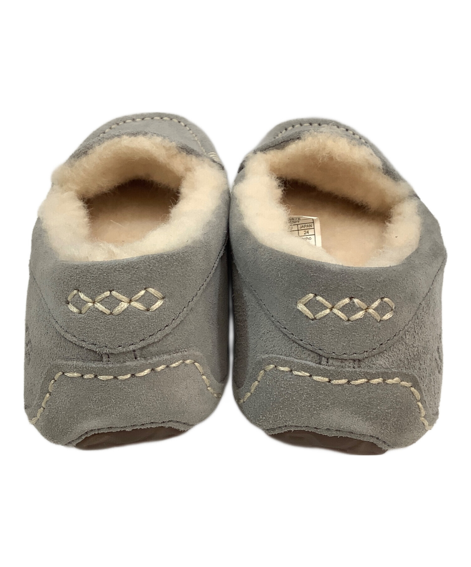 中古・古着通販】UGG (アグ) スウェードシューズ グレー サイズ:24cm