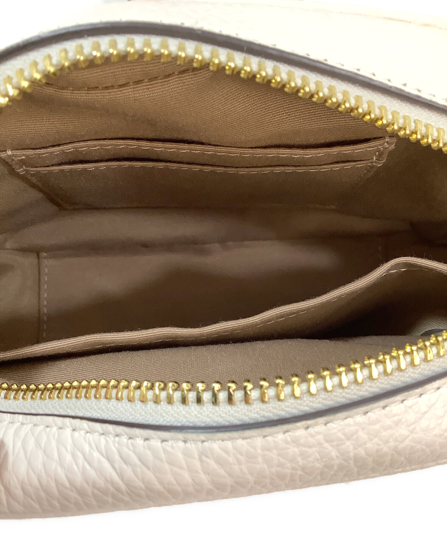 中古・古着通販】COACH (コーチ) ショルダーバッグ ホワイト｜ブランド