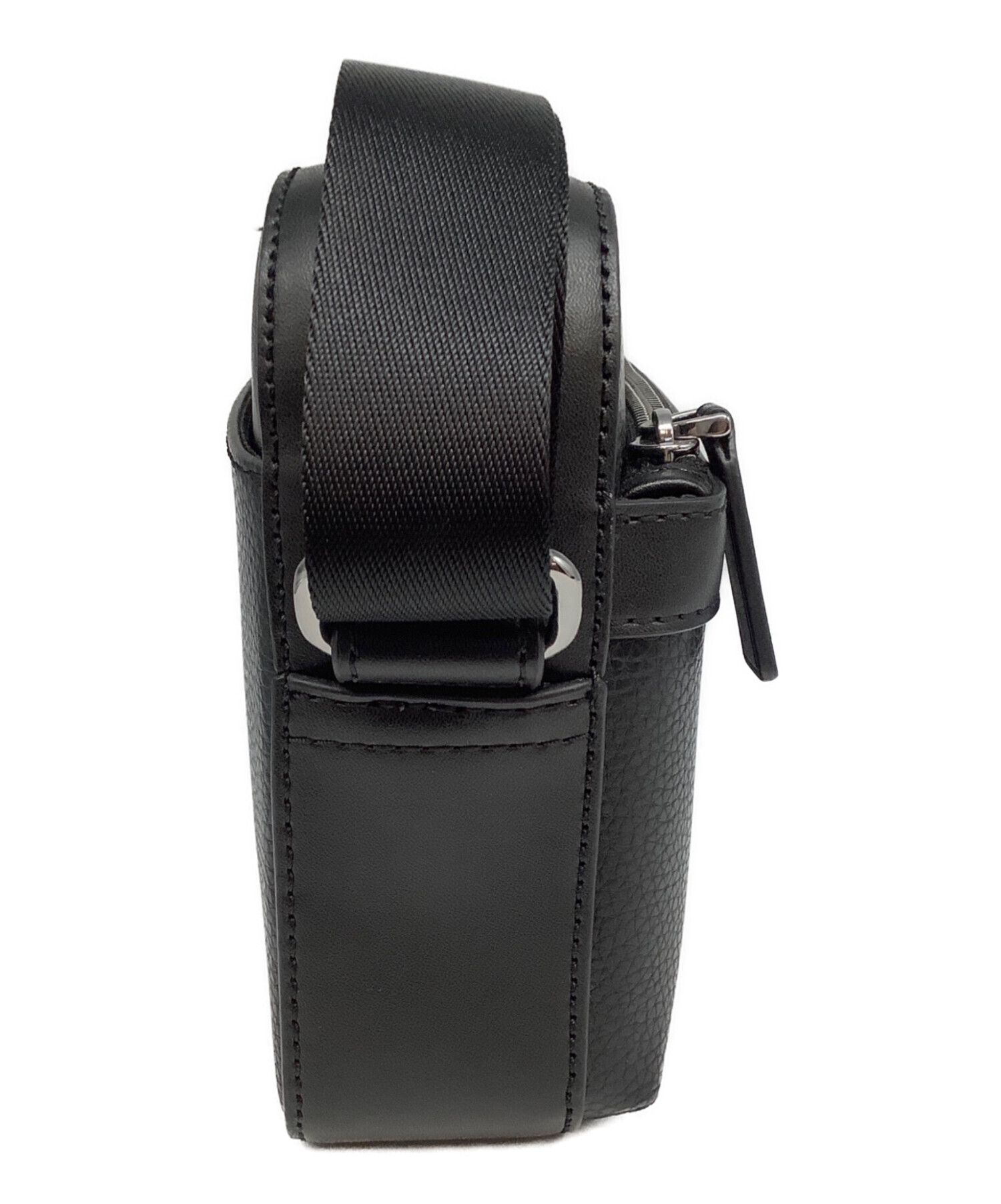 新品未開封！MICHAEL KORS ブラックショルダーバッグ 中古・古着通販】MICHAEL KORS (マイケルコース) ショルダーバッグ