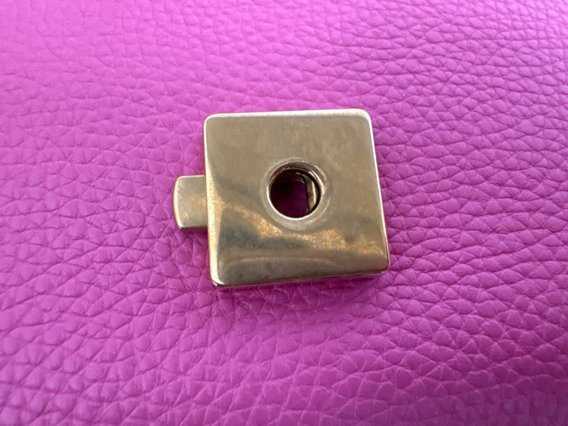 中古・古着通販】GUCCI (グッチ) 2WAYバッグ ショッキングピンク