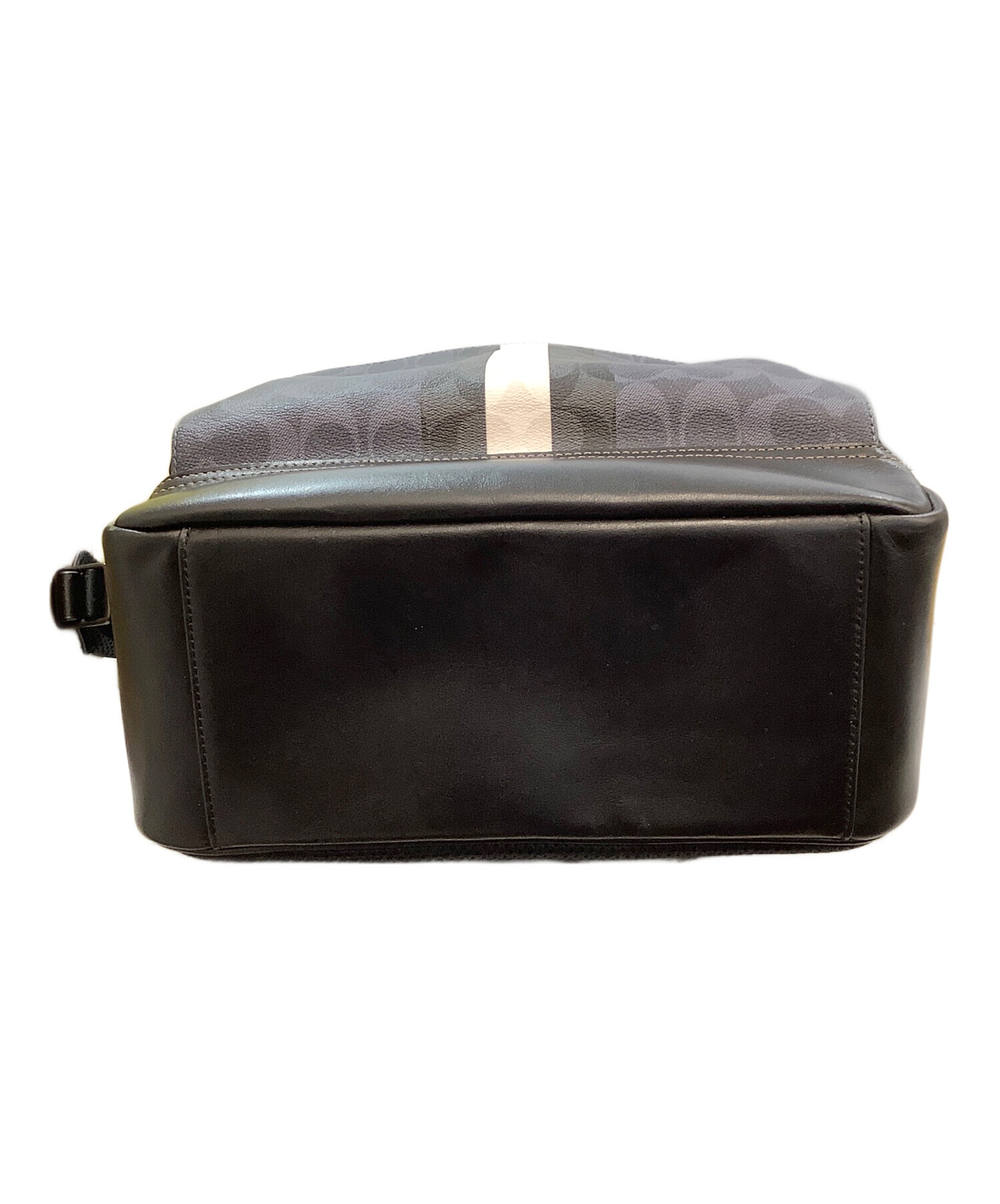 中古・古着通販】COACH (コーチ) リュック ブラック×ネイビー 