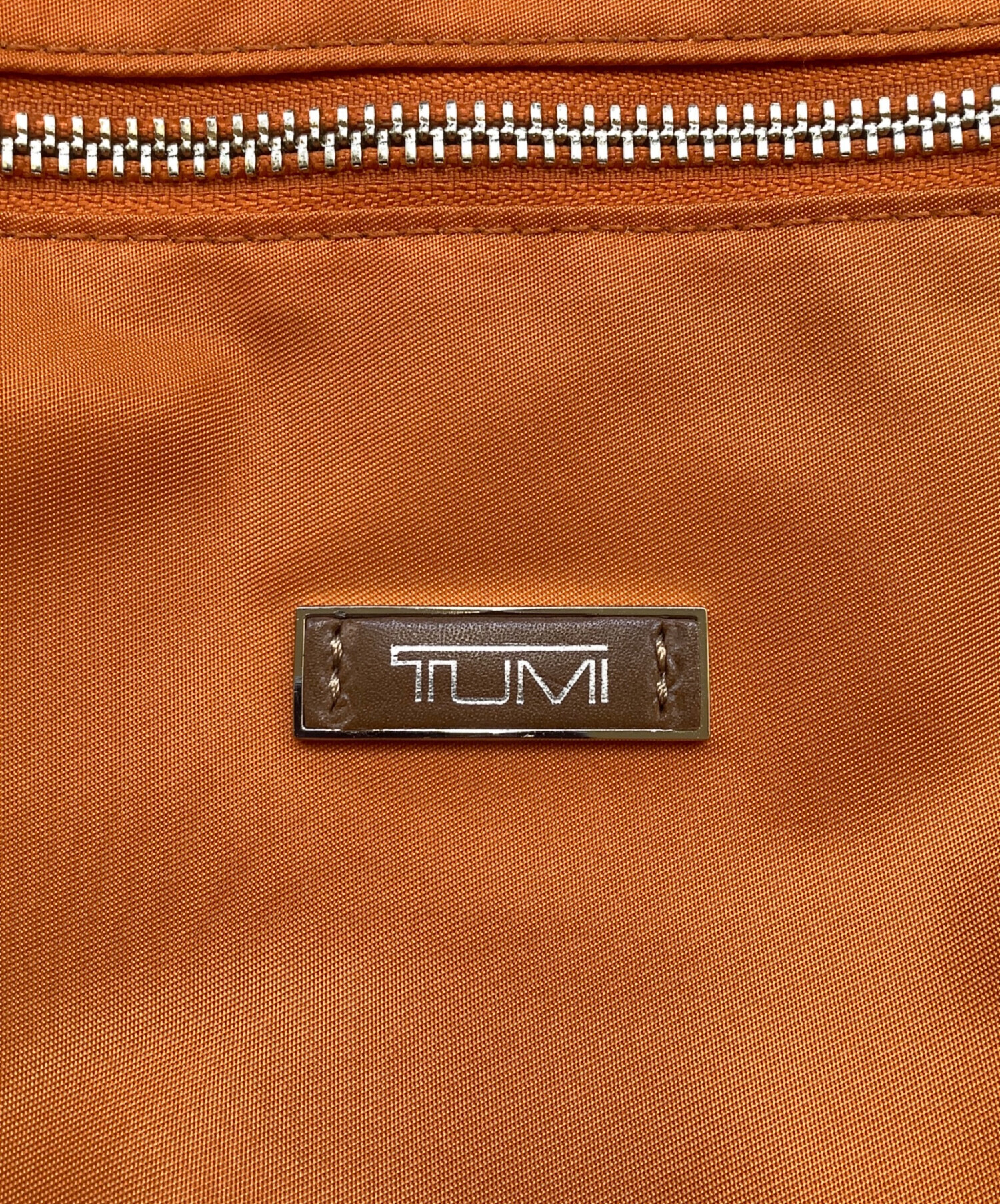 中古・古着通販】TUMI (トゥミ) ショルダーバッグ オレンジ｜ブランド