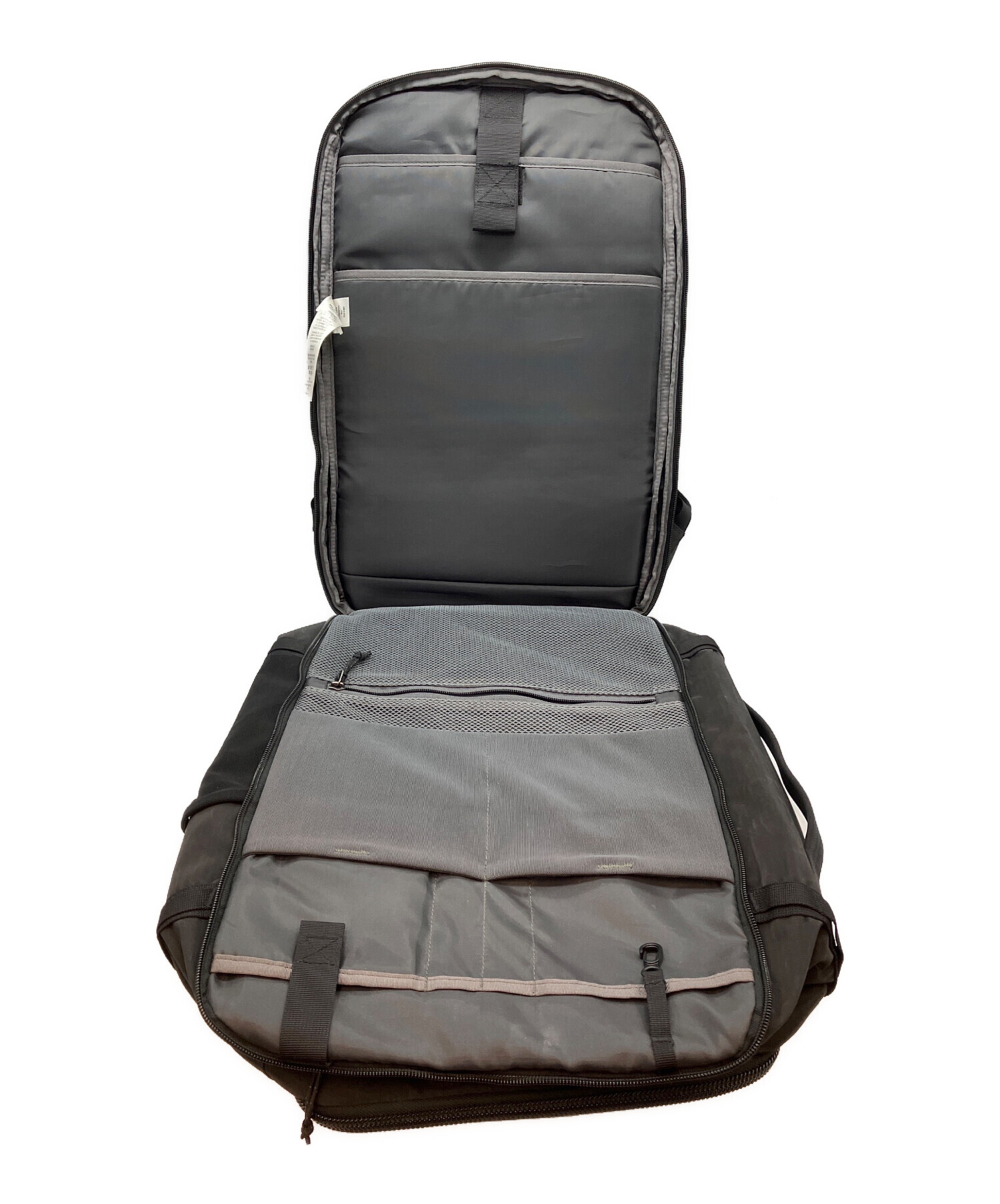 【中古】パタゴニア　ブラックホール　MLC30L　リュック ブラック 中古・古着通販】Patagonia (パタゴニア) ブラックホール・ミニ・MLC