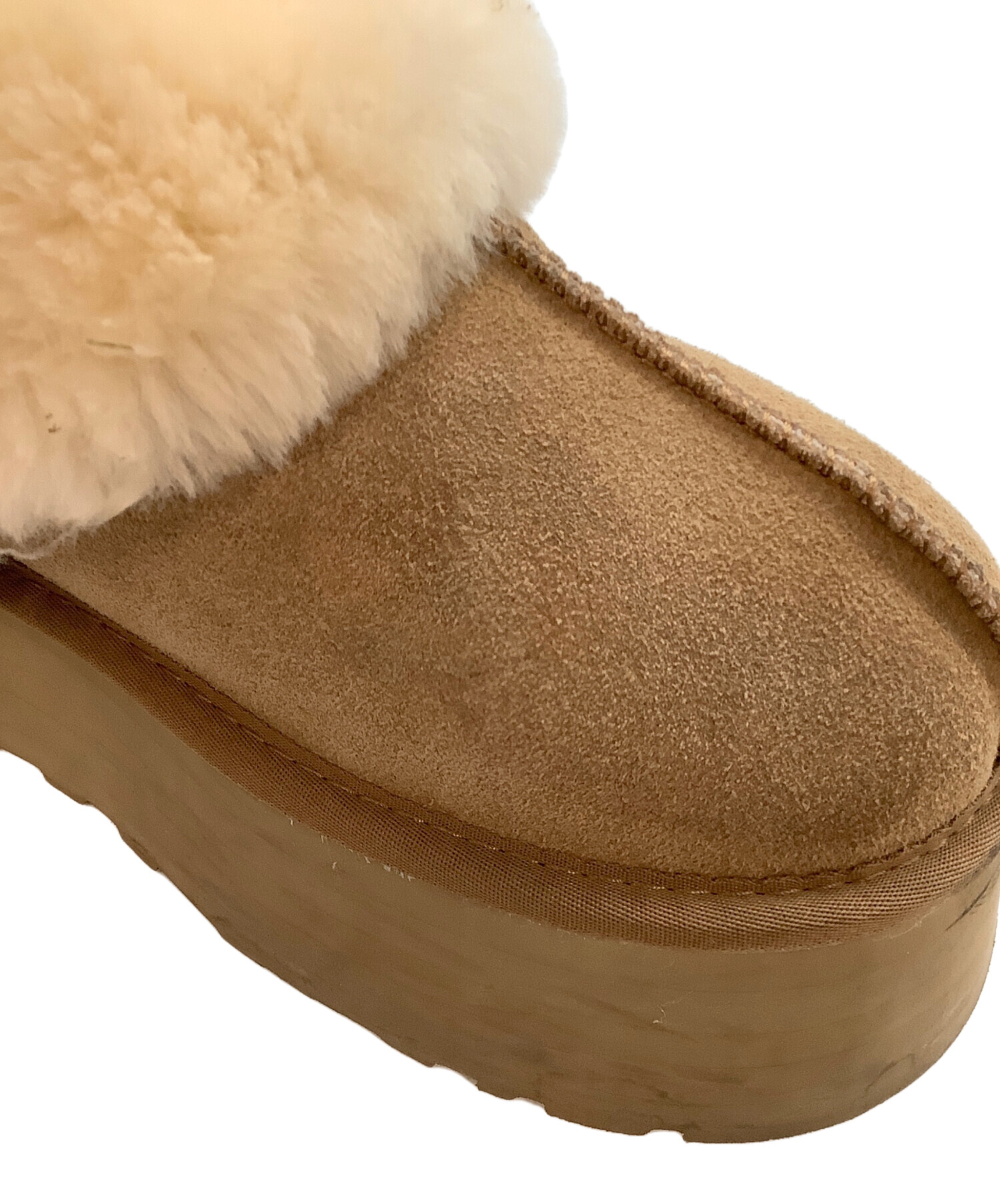 中古・古着通販】UGG (アグ) FUNKETTE ベージュ サイズ:25｜ブランド