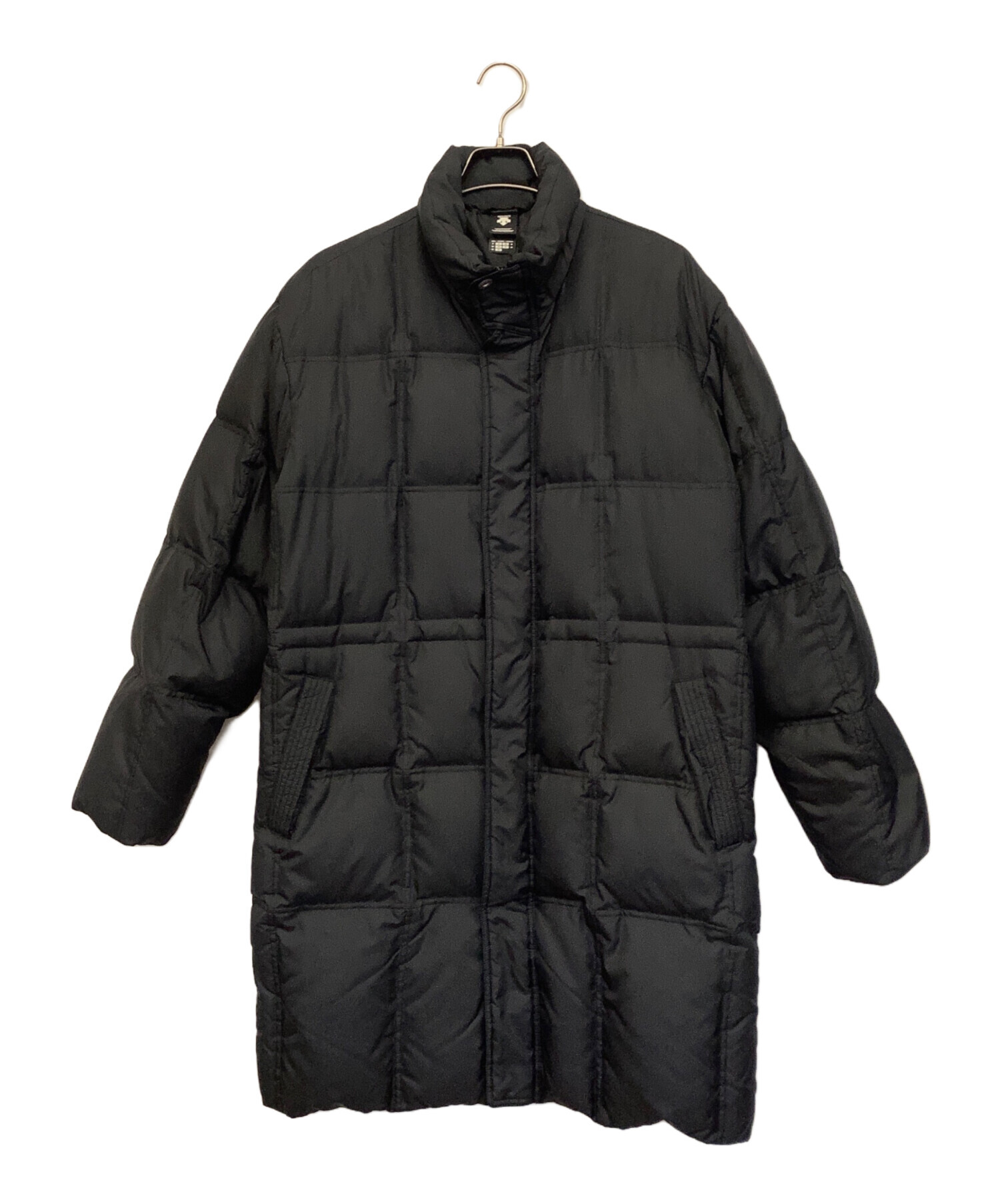 【値下】デサント ジャケット Oサイズ 高機能 ベンチレーター付き 中古・古着通販】DESCENTE (デサント) ベンチコート ブラック サイズ:O