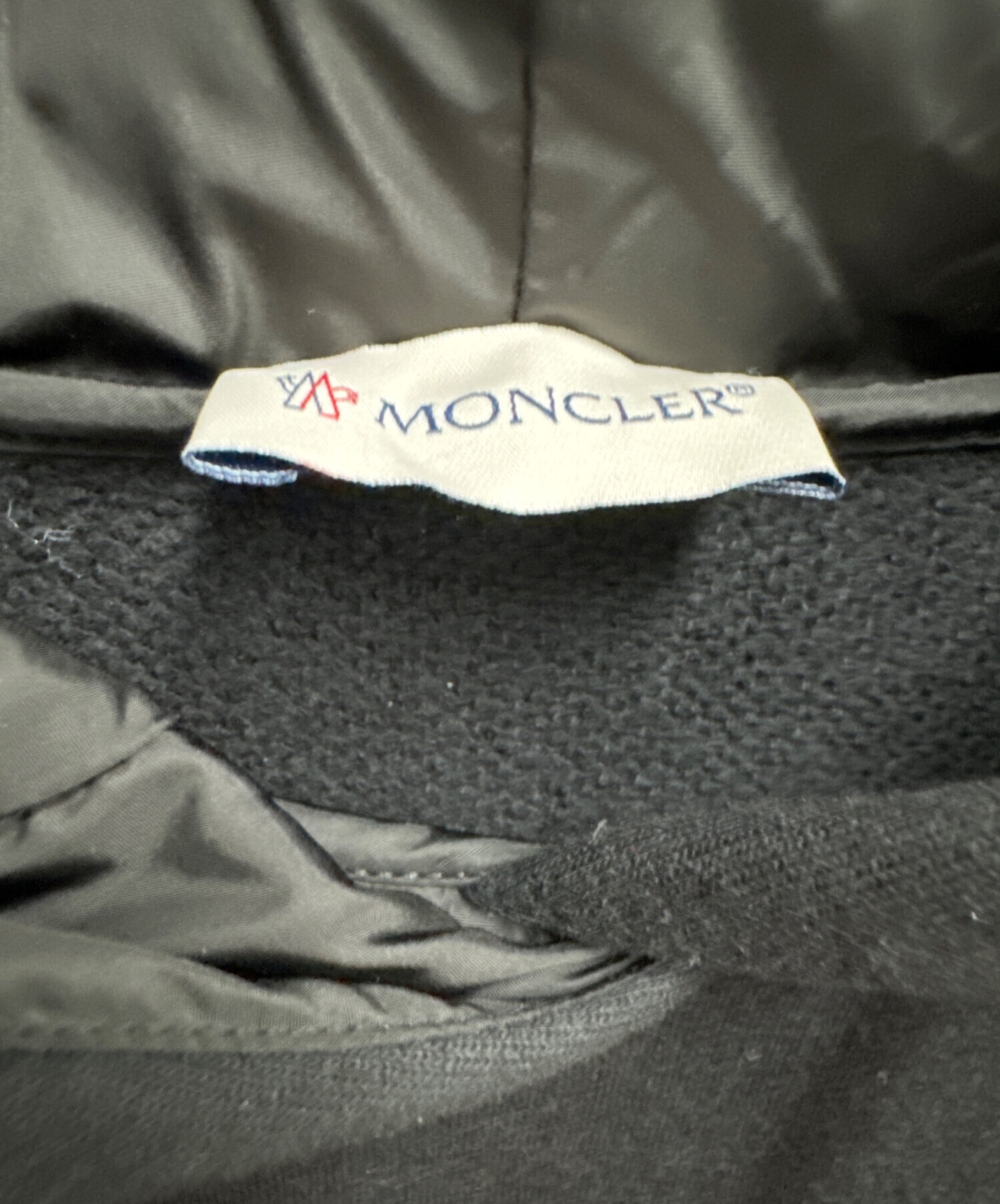 未使用タグ付 モンクレール パーカー ビッグロゴ ワッペン サイドライン XXL 中古・古着通販】MONCLER (モンクレール) ロゴビッグワッペンパーカー