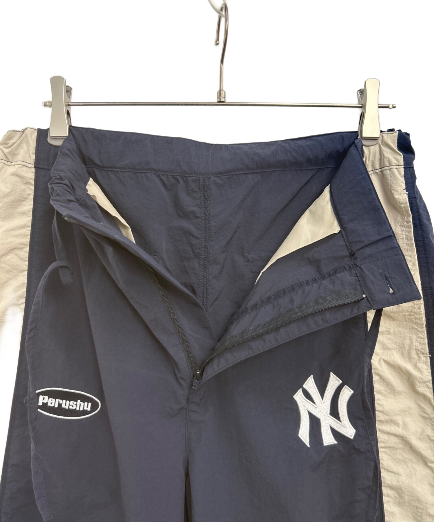 Perushu × MLB ナイロンジャケット・ナイロンパンツ セール】Perushu × MLB ナイロンジップパンツ（その他パンツ