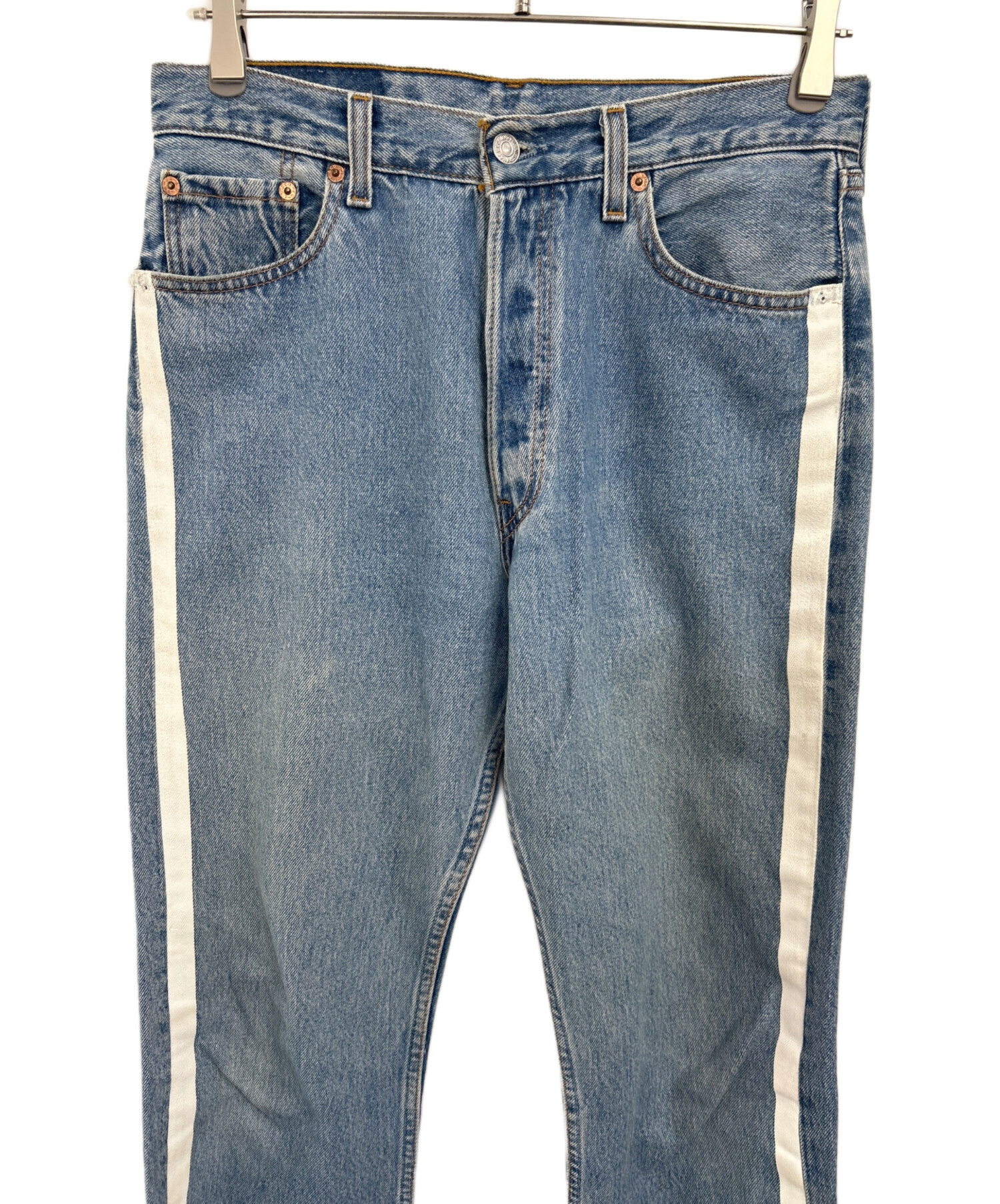 中古・古着通販】UNUSED (アンユーズド) サイドラインデニムパンツ