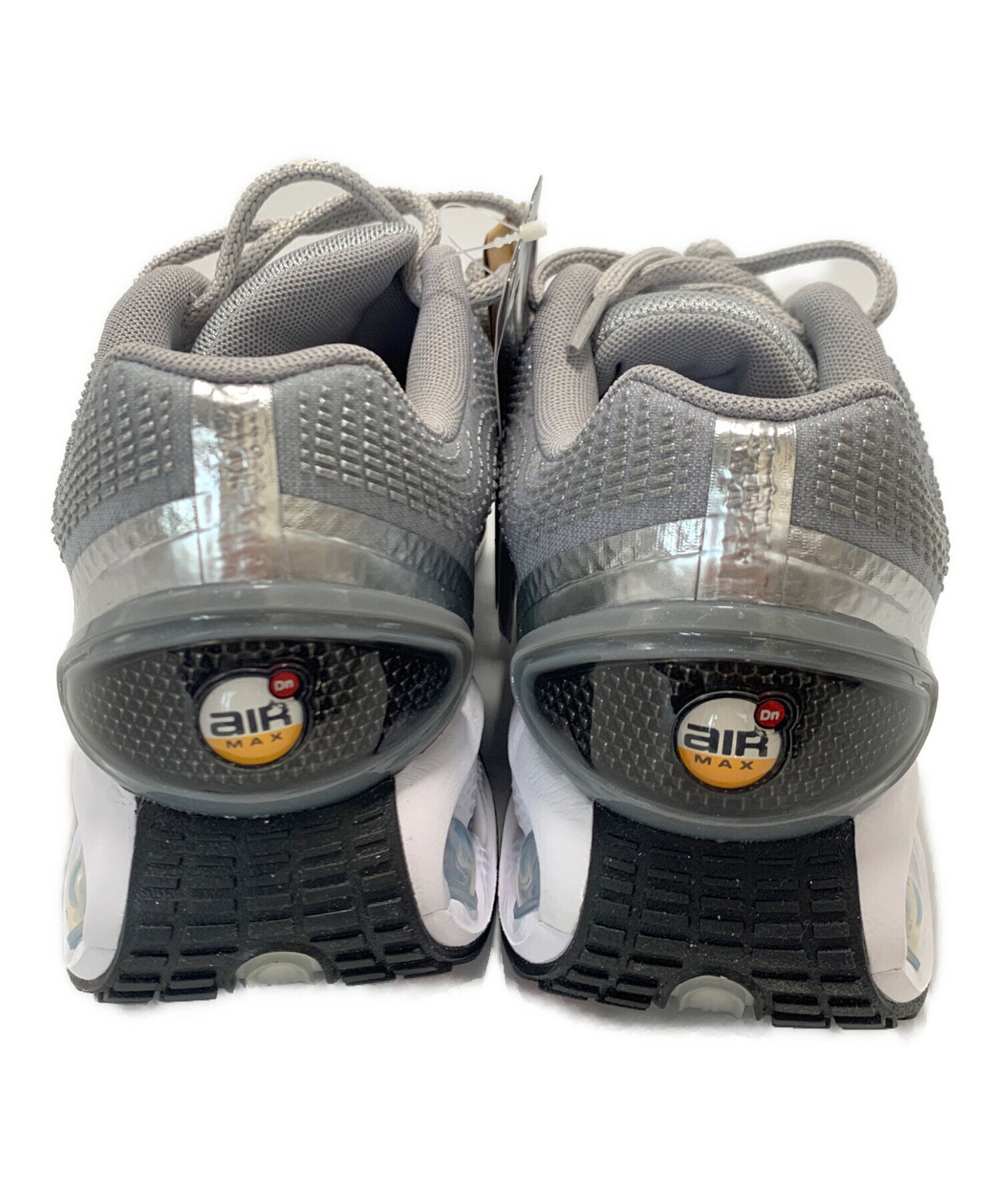 中古・古着通販】NIKE (ナイキ) スニーカー シルバー サイズ:26 未使用