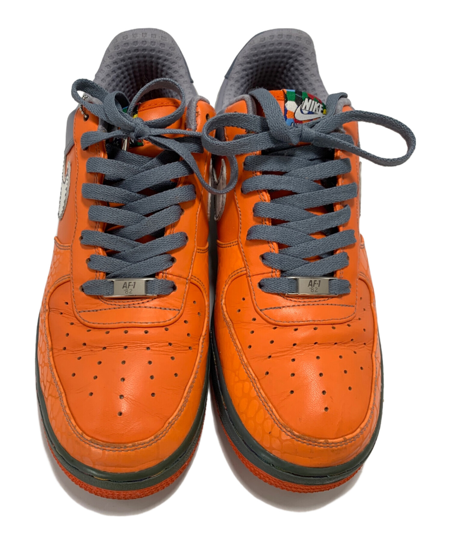 m*s様 Nike フットサルシューズ ブラック/オレンジ 中古・古着通販】NIKE (ナイキ) スニーカー オレンジ×ブラック