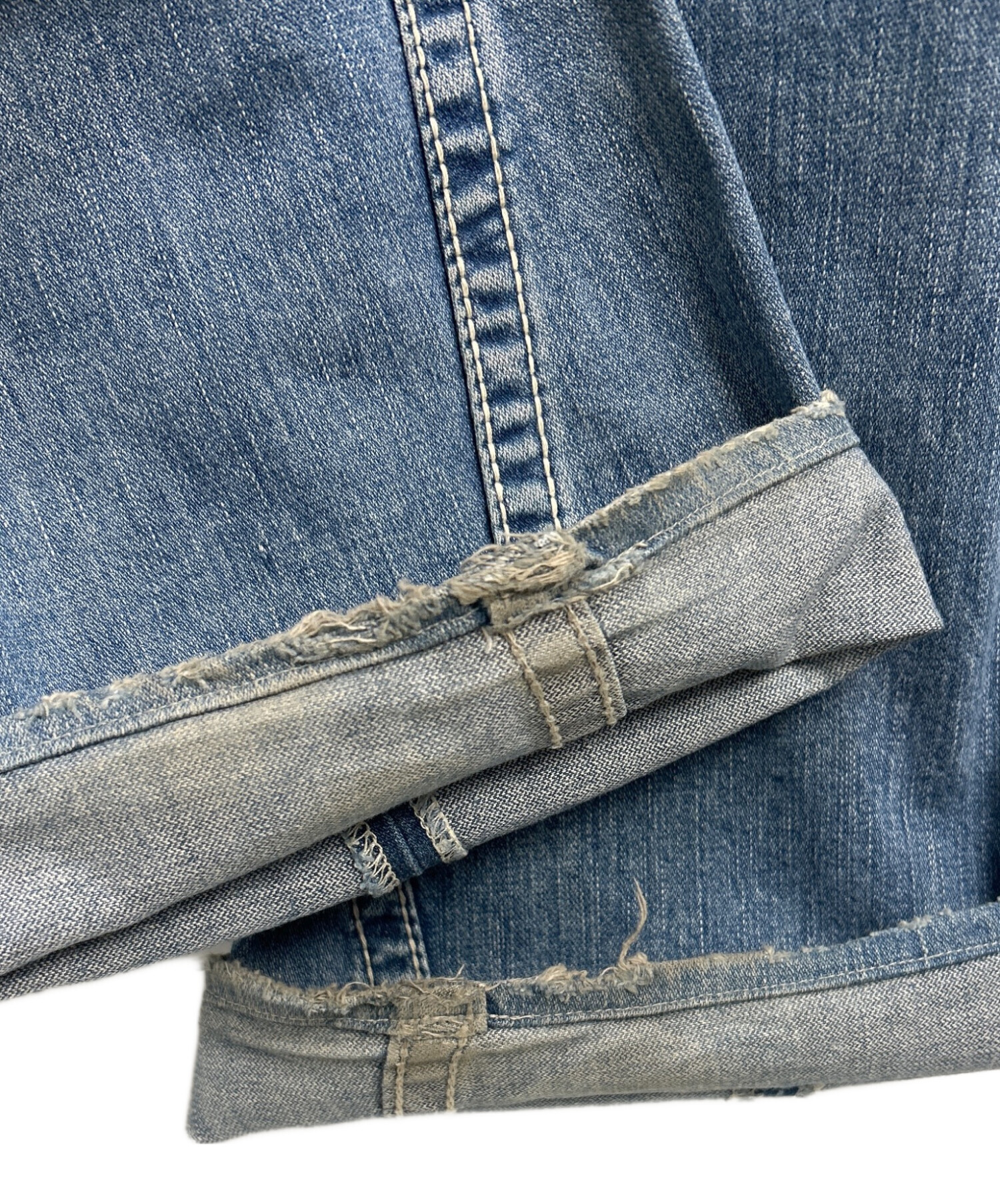 TRUE RELIGION W30✖️L32 トゥルーレリジョン 中古・古着通販】TRUE RELIGION (トゥルー レリジョン) デニムパンツ