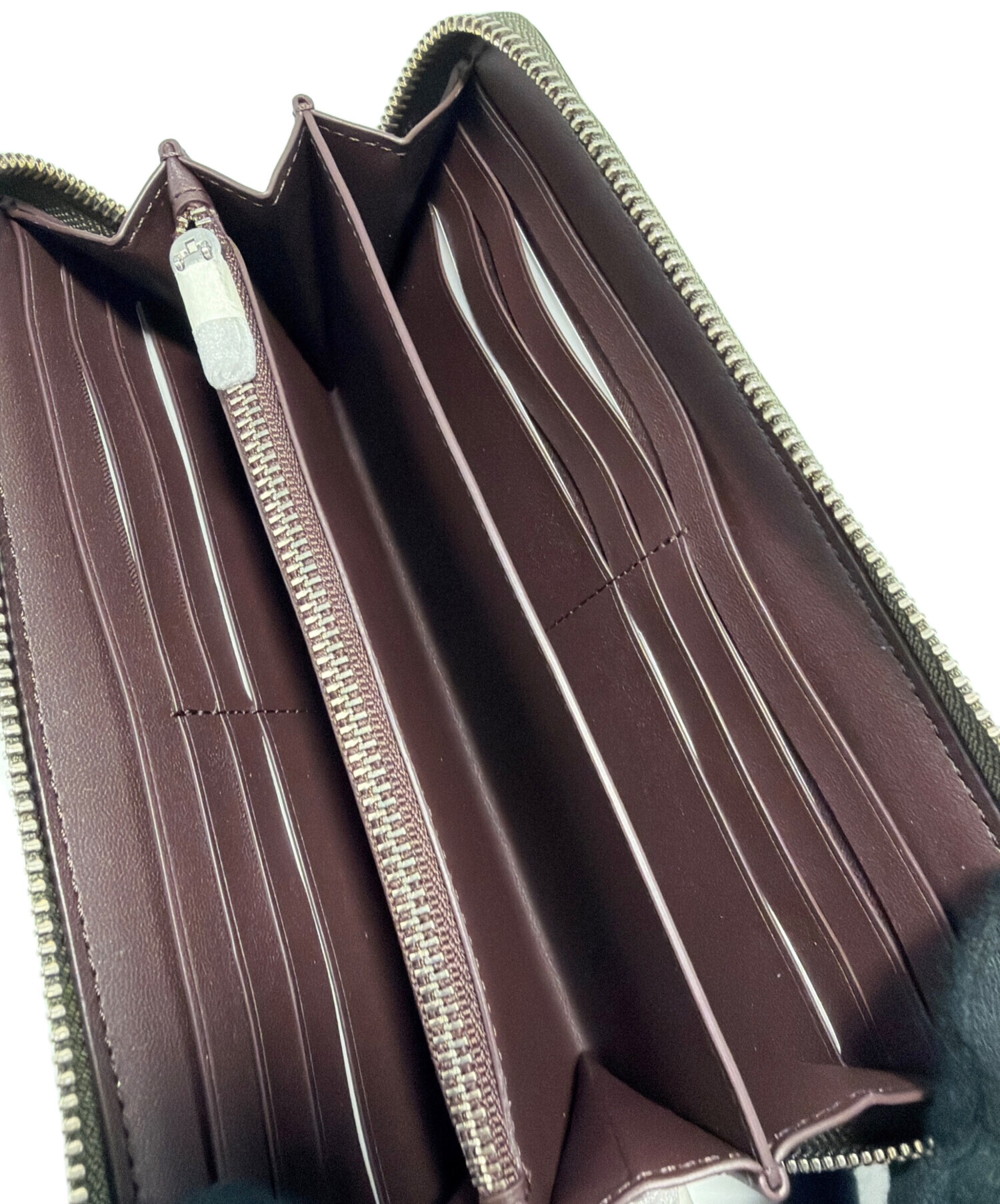中古・古着通販】COACH (コーチ) ラウンドファスナー財布 カーキ 未 