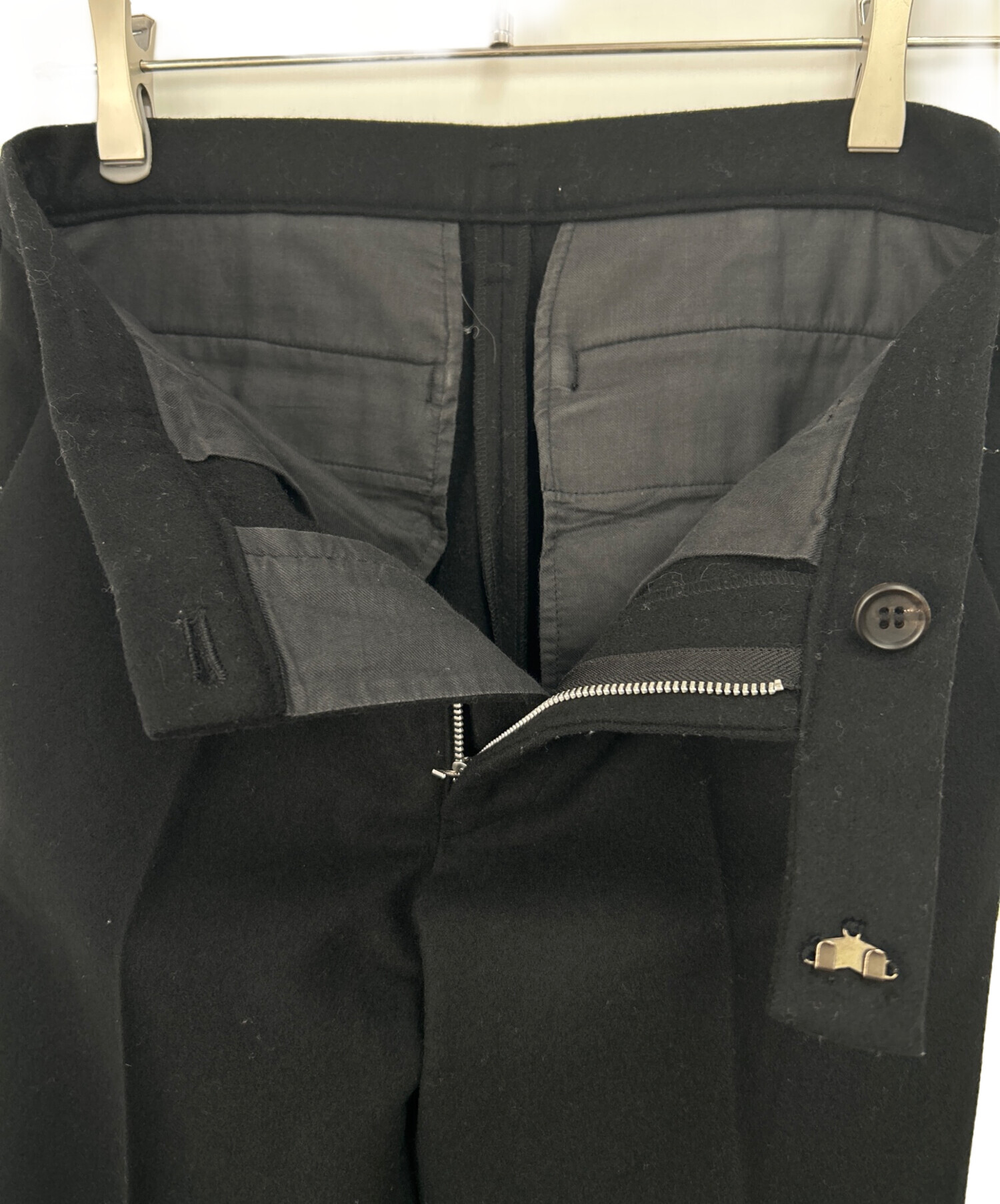 中古・古着通販】YOHJI YAMAMOTO (ヨウジヤマモト) パンツ ブラック