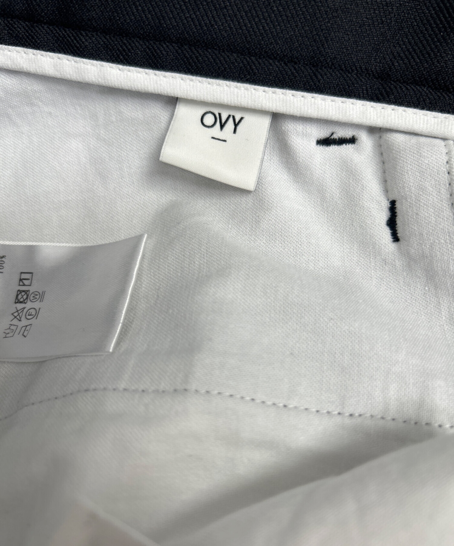 中古・古着通販】OVY (オヴィー) スラックス ブラック サイズ:M