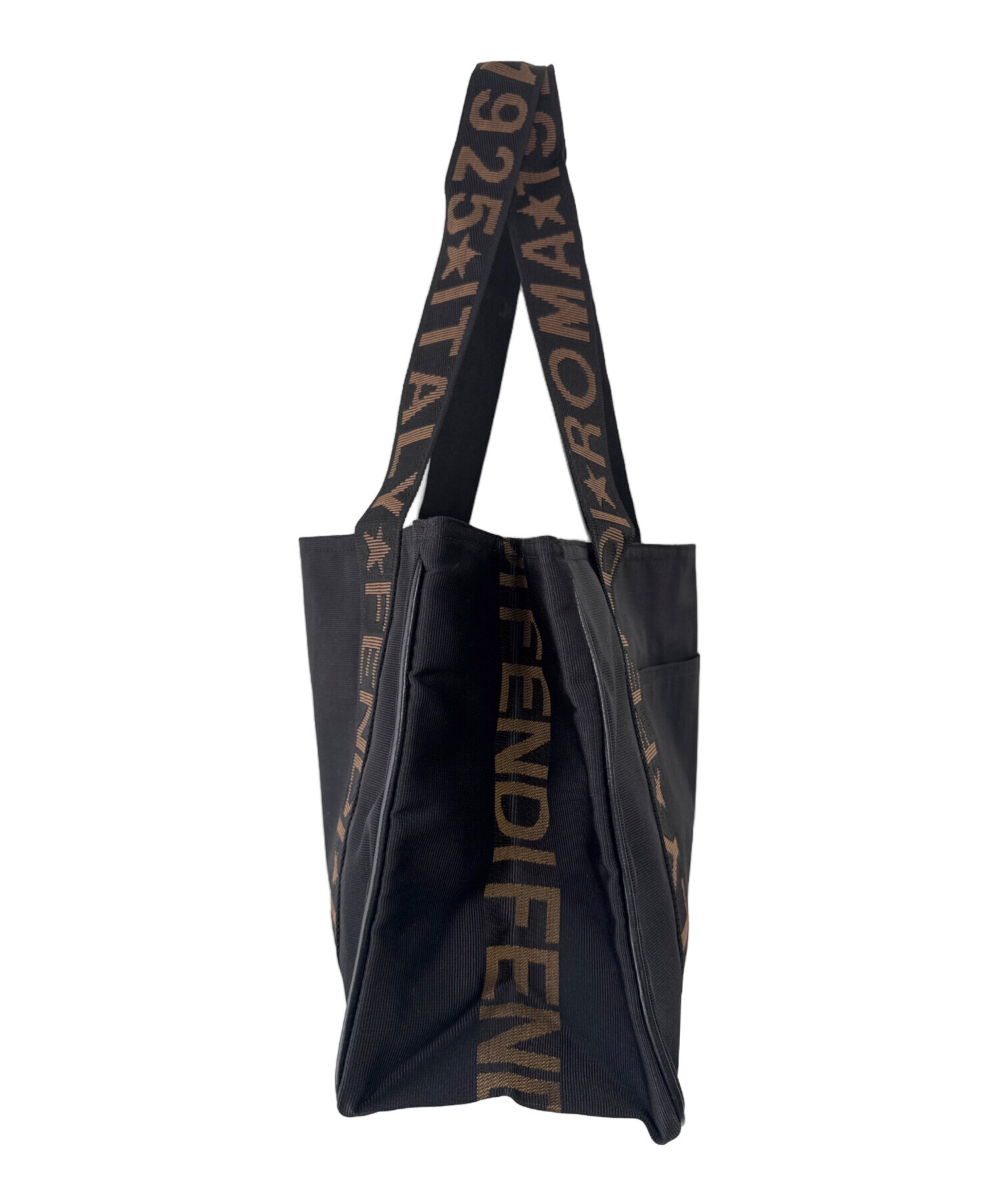 FENDIナイロン トートバッグ 中古・古着通販】FENDI (フェンディ) ナイロントートバッグ ブラック