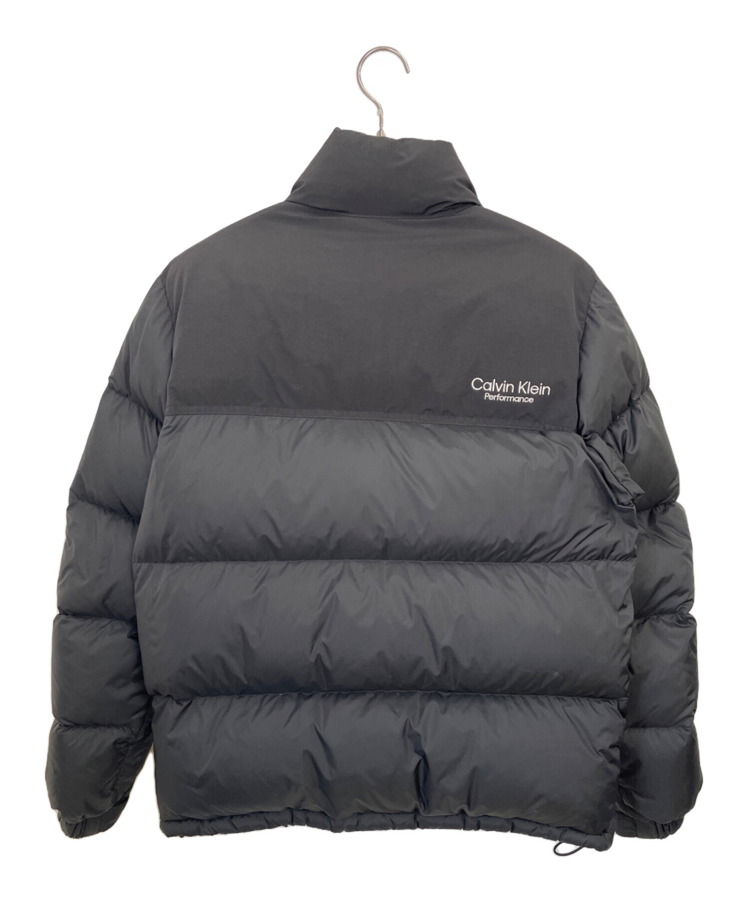 【未使用 タグ付】カルバンクライン ダウンジャケット Lサイズ 光沢 ロゴ 中古・古着通販】Calvin Klein (カルバンクライン) ダウンジャケット