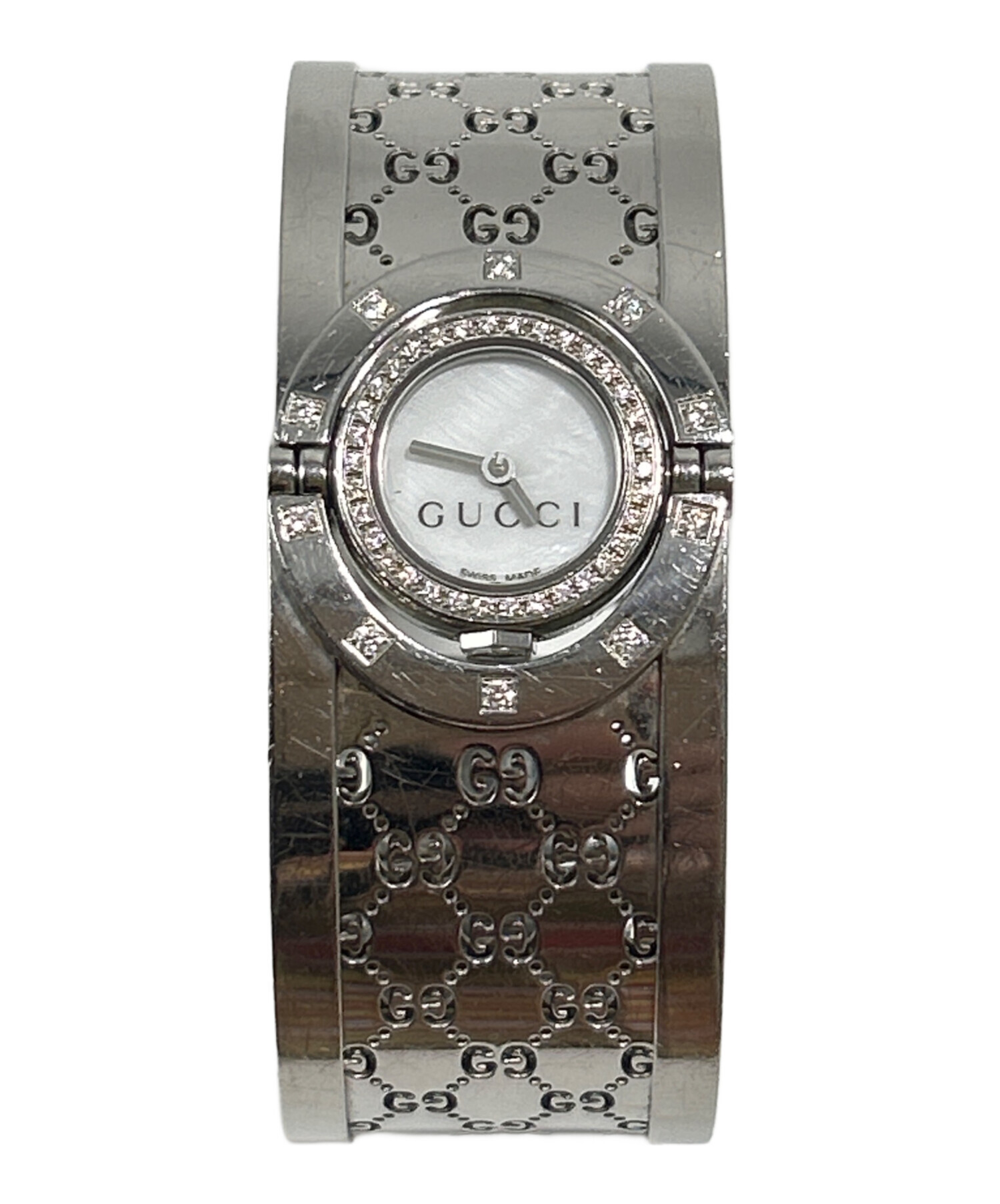 GUCCI バングル型腕時計 中古・古着通販】GUCCI (グッチ) バングルウォッチ｜ブランド・古着