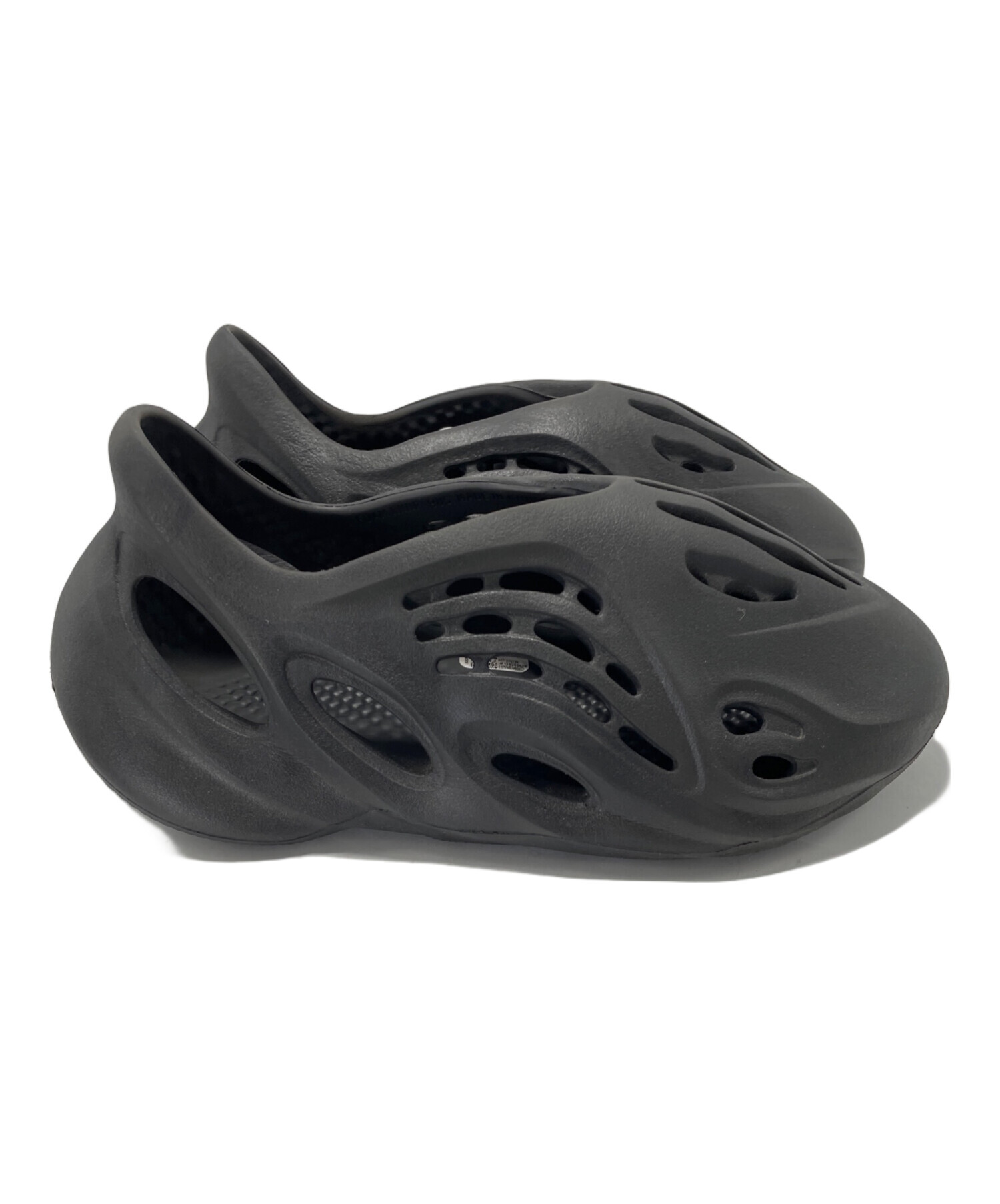 中古・古着通販】adidas (アディダス) YEEZY Foam Runner Onyx