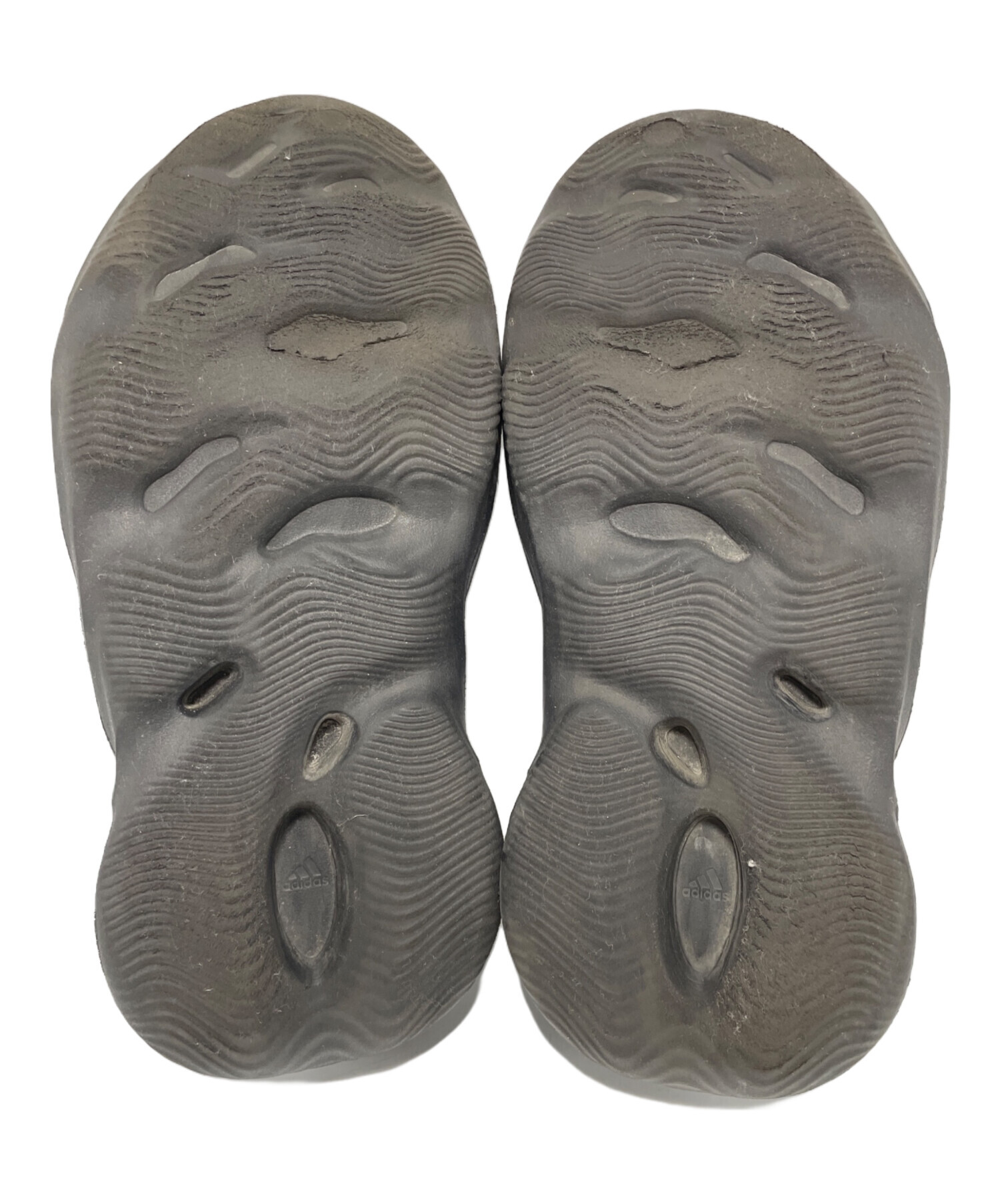 中古・古着通販】adidas (アディダス) YEEZY Foam Runner Onyx