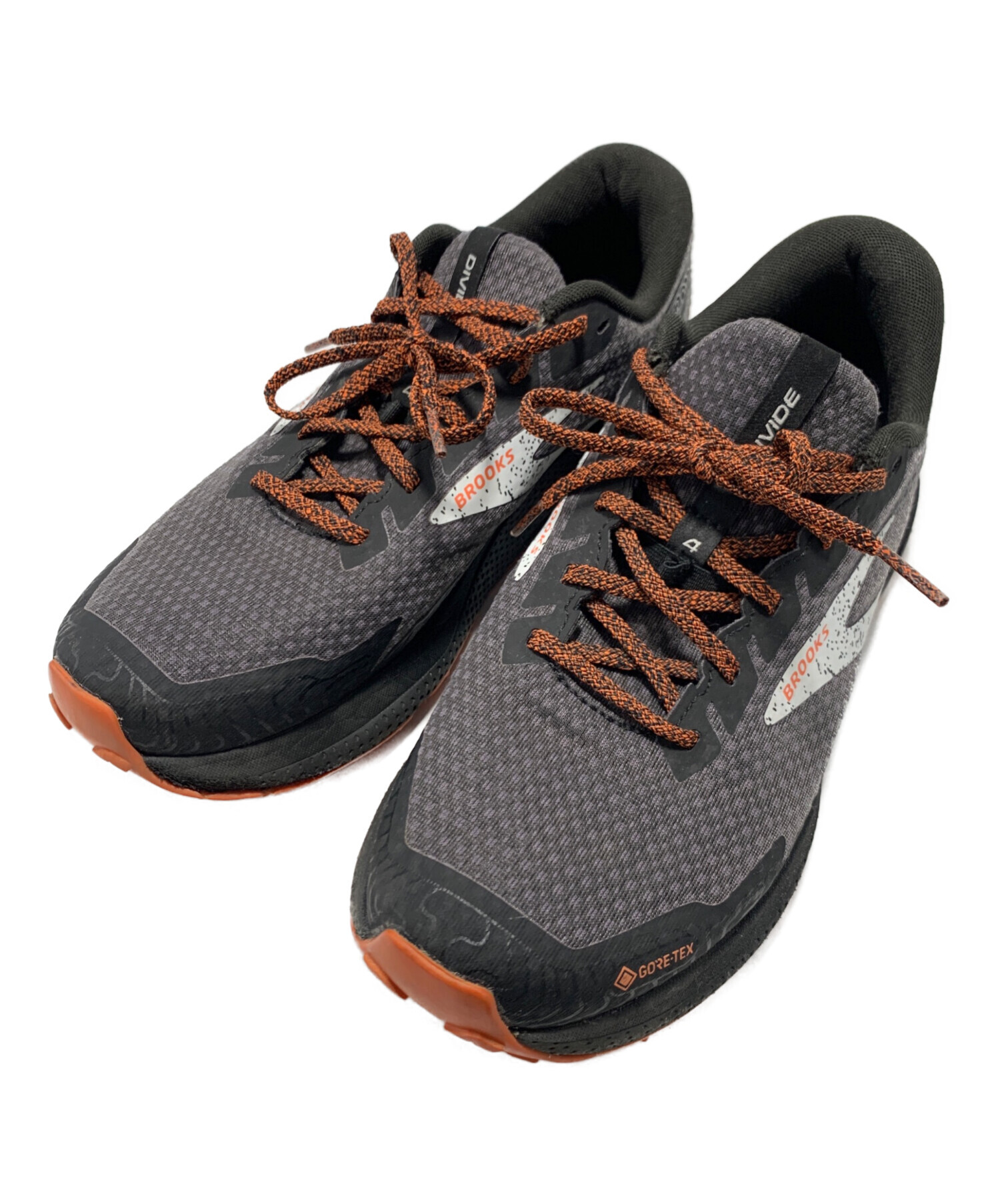 Brooksブルックス復刻HERITAGEヘリテージ28.5グレー×オレンジ美品 中古・古着通販】BROOKS (ブルックス) スニーカー グレー×オレンジ