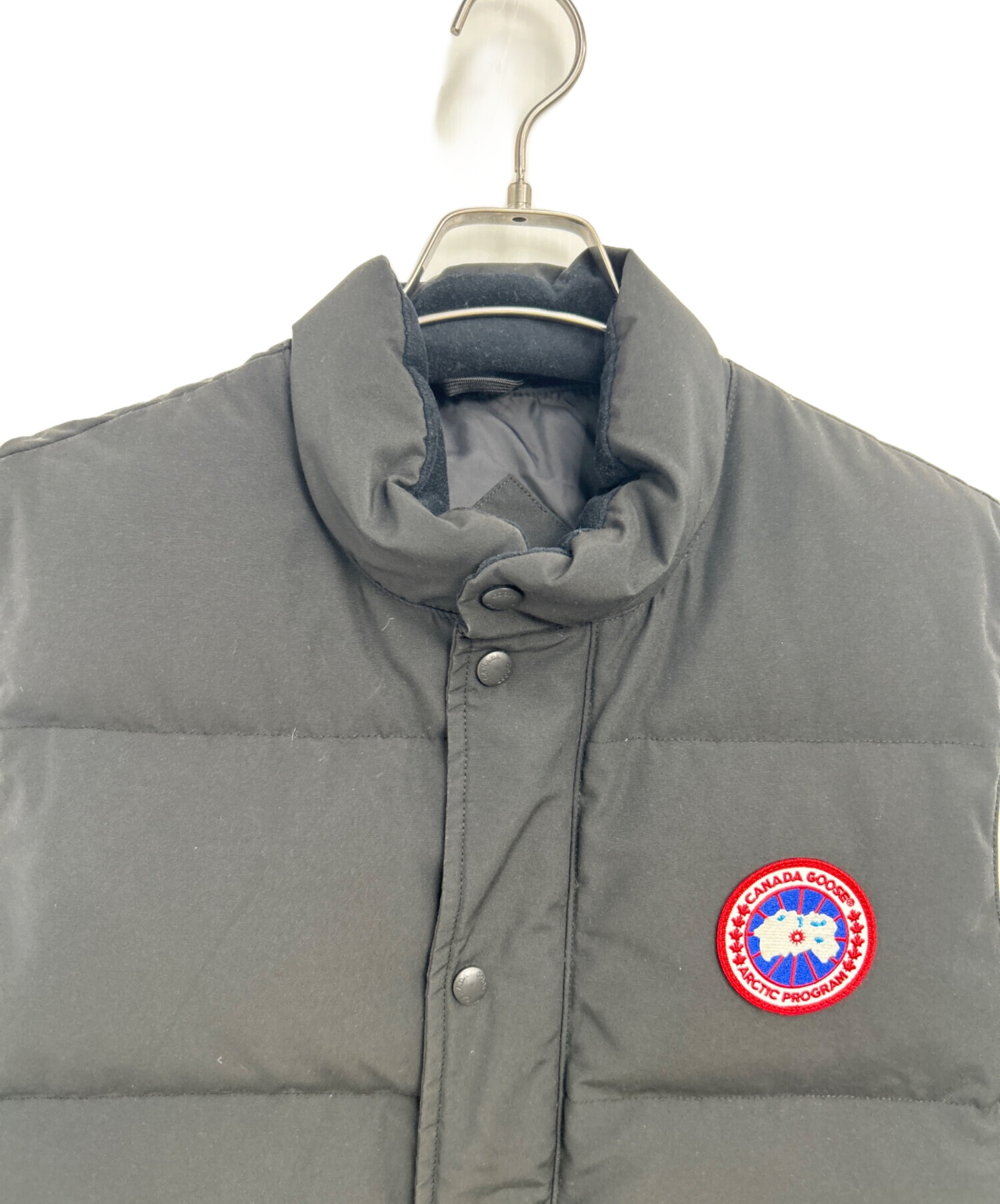 HYEINSEO ヘインソ ダウンジャケット/ダウンベスト 4(XL位) グレー 【古着】【中古】 中古・古着通販】CANADA GOOSE (カナダグース) ダウンベスト ブラック