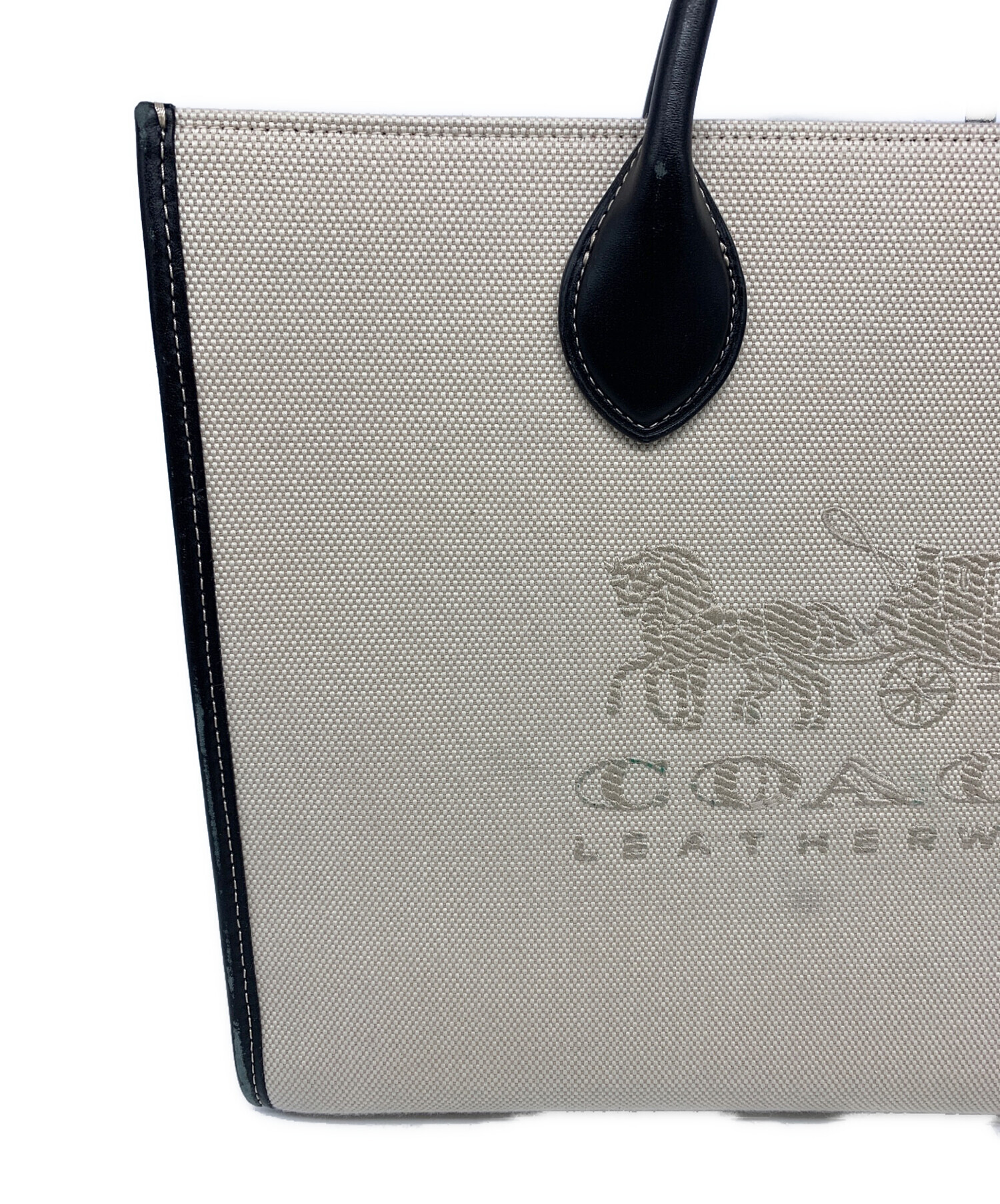中古・古着通販】COACH (コーチ) エーストート35 ホワイト×ブラック 