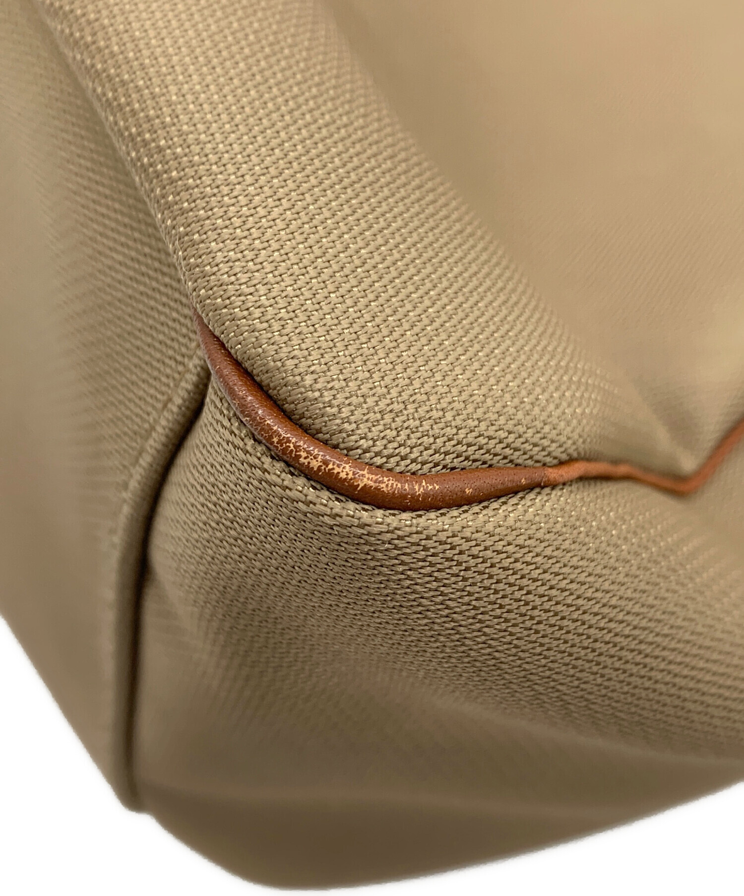 中古・古着通販】ISSEY MIYAKE (イッセイミヤケ) ショルダーバッグ