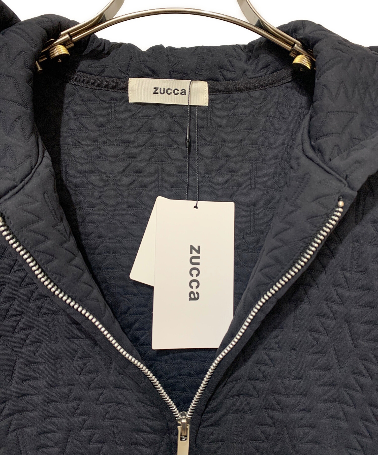 【美品】ズッカ ドッキング裏毛パーカー ブラック Mサイズ ZUCCa（ズッカ）の「ドッキング裏毛（パーカー）」 - WEAR