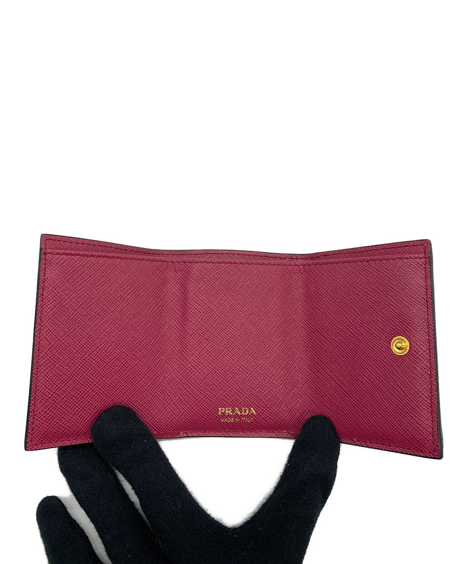 中古・古着通販】PRADA (プラダ) サフィアーノレザー3つ折り財布 中古・古着通販】PRADA (プラダ) サフィアーノレザー3つ折り財布