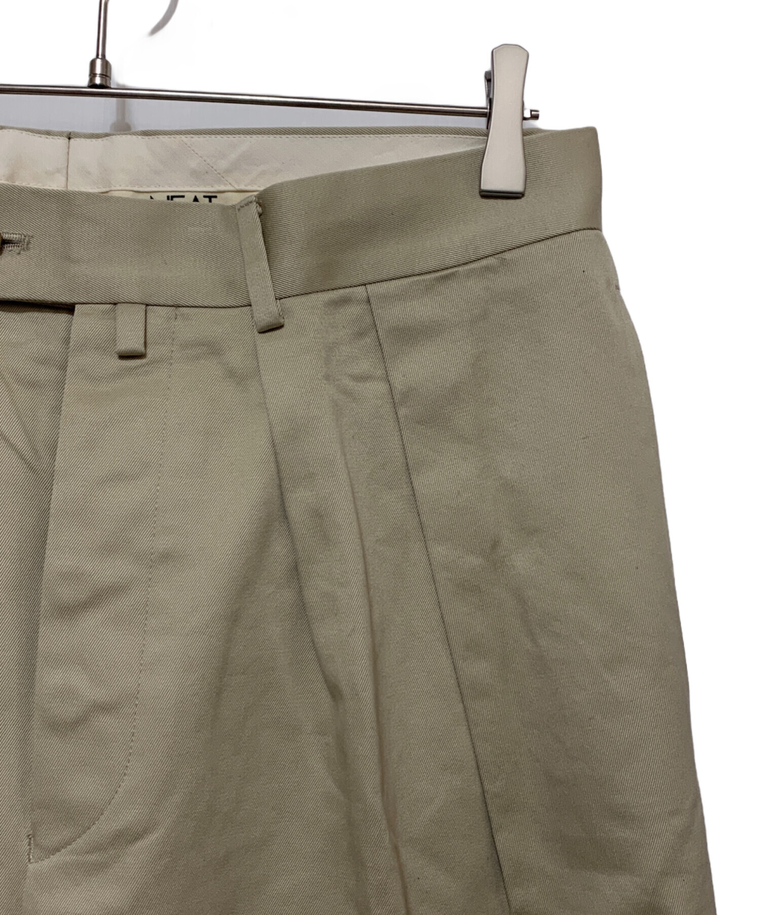 中古・古着通販】NEAT (ニート) ツータックパンツ ベージュ サイズ:48