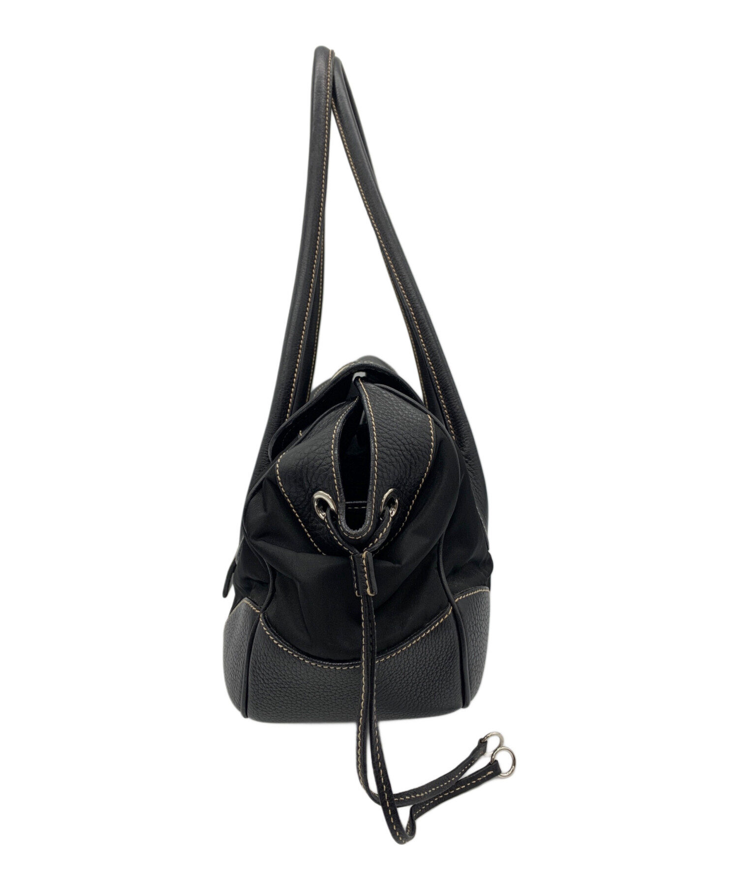 PRADA プラダ ショルダーバッグ  黒 【古着】【中古】【送料無料】 中古・古着通販】PRADA (プラダ) ショルダーバッグ ブラック｜ブランド
