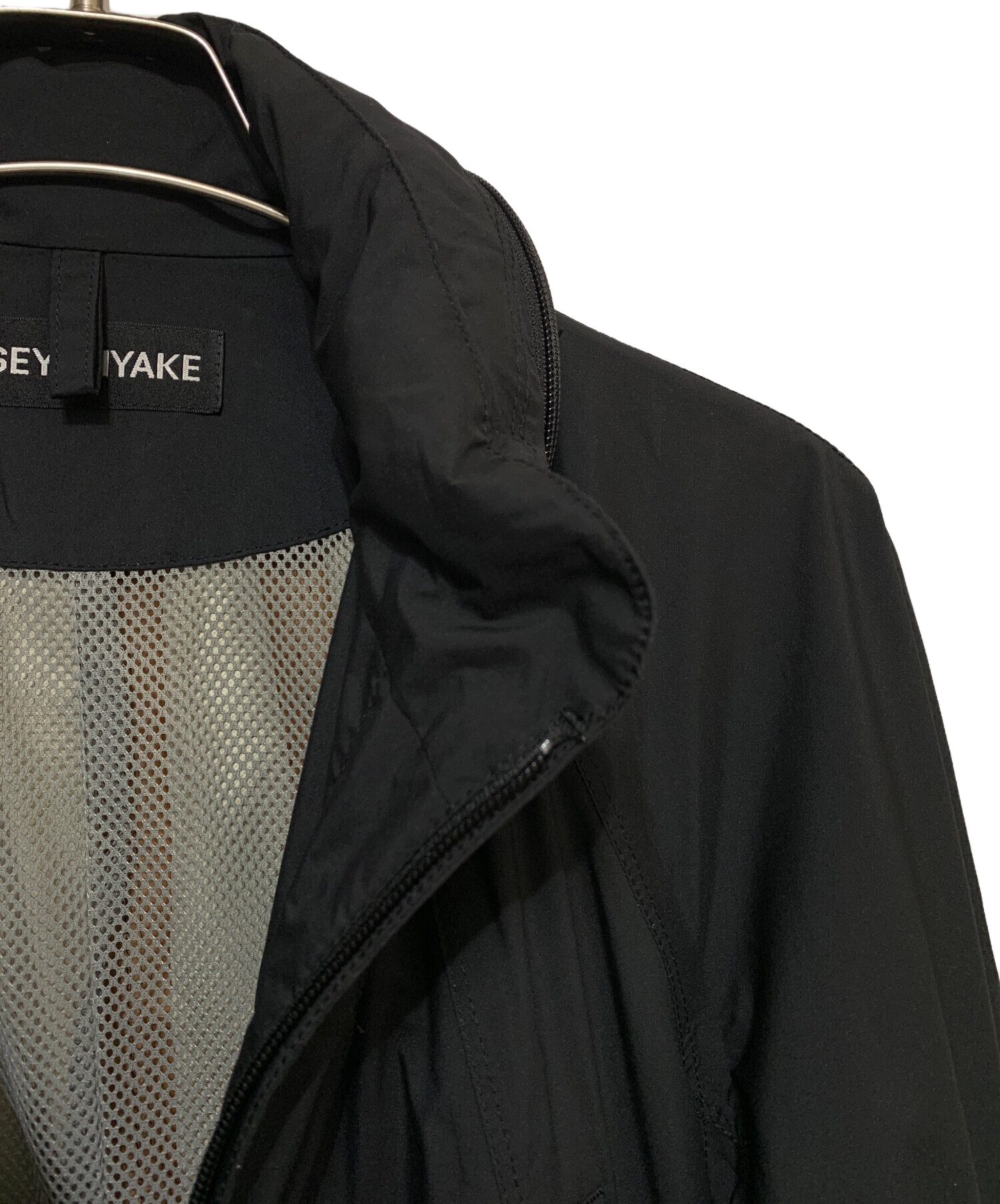 中古・古着通販】ISSEY MIYAKE (イッセイミヤケ) ジップコート