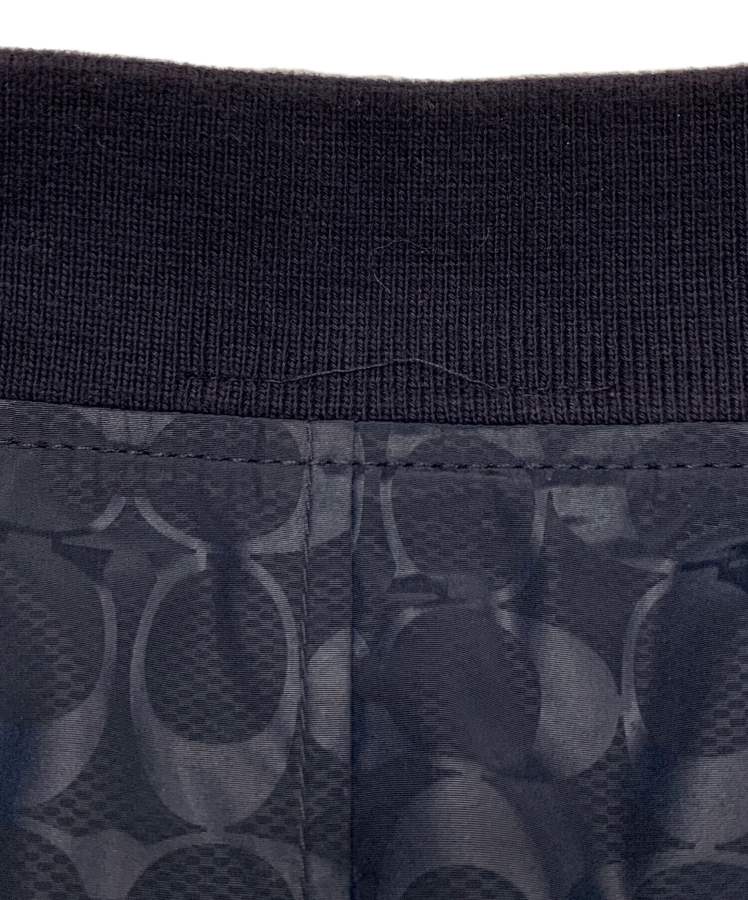 中古　coach ブルーグレーシグネイチャーブルゾン　コーチ 中古・古着通販】COACH (コーチ) シグネチャー ミニカメラ デニム