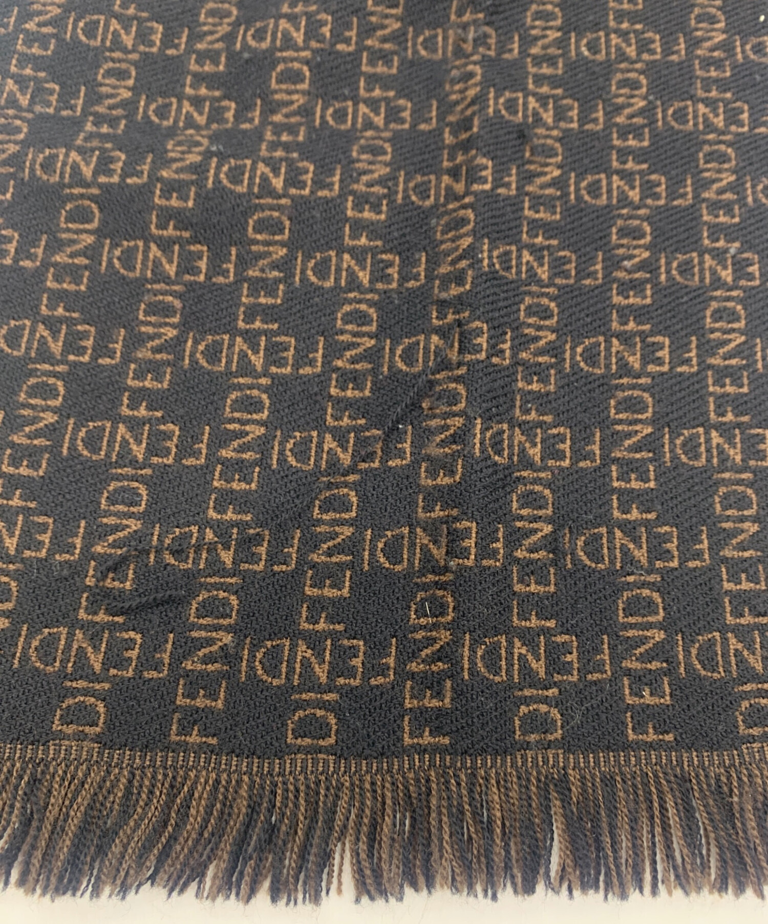 中古・古着通販】FENDI (フェンディ) マフラー ブラウン｜ブランド