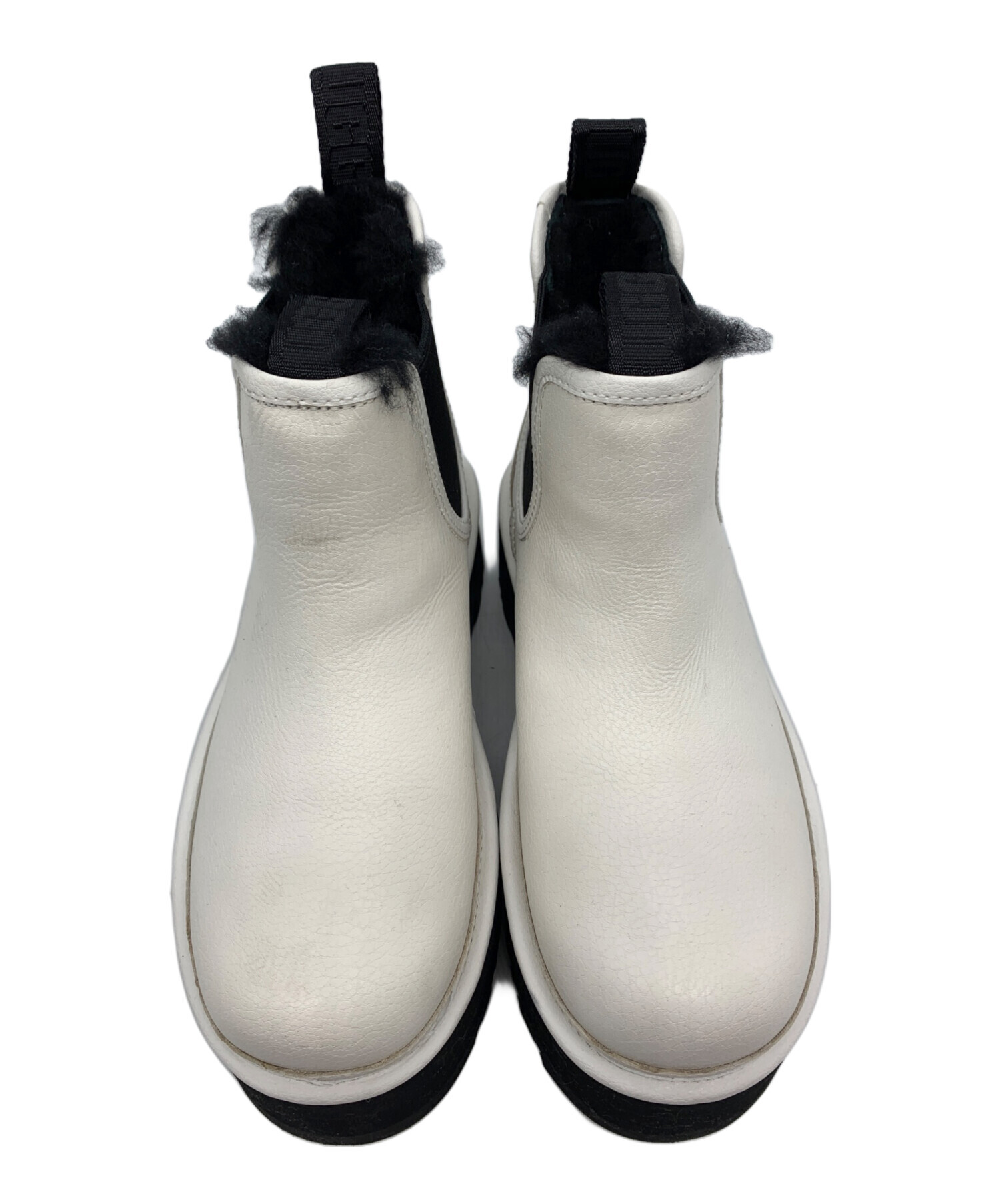 中古・古着通販】UGG (アグ) チェルシーブーツ ホワイト×ブラック