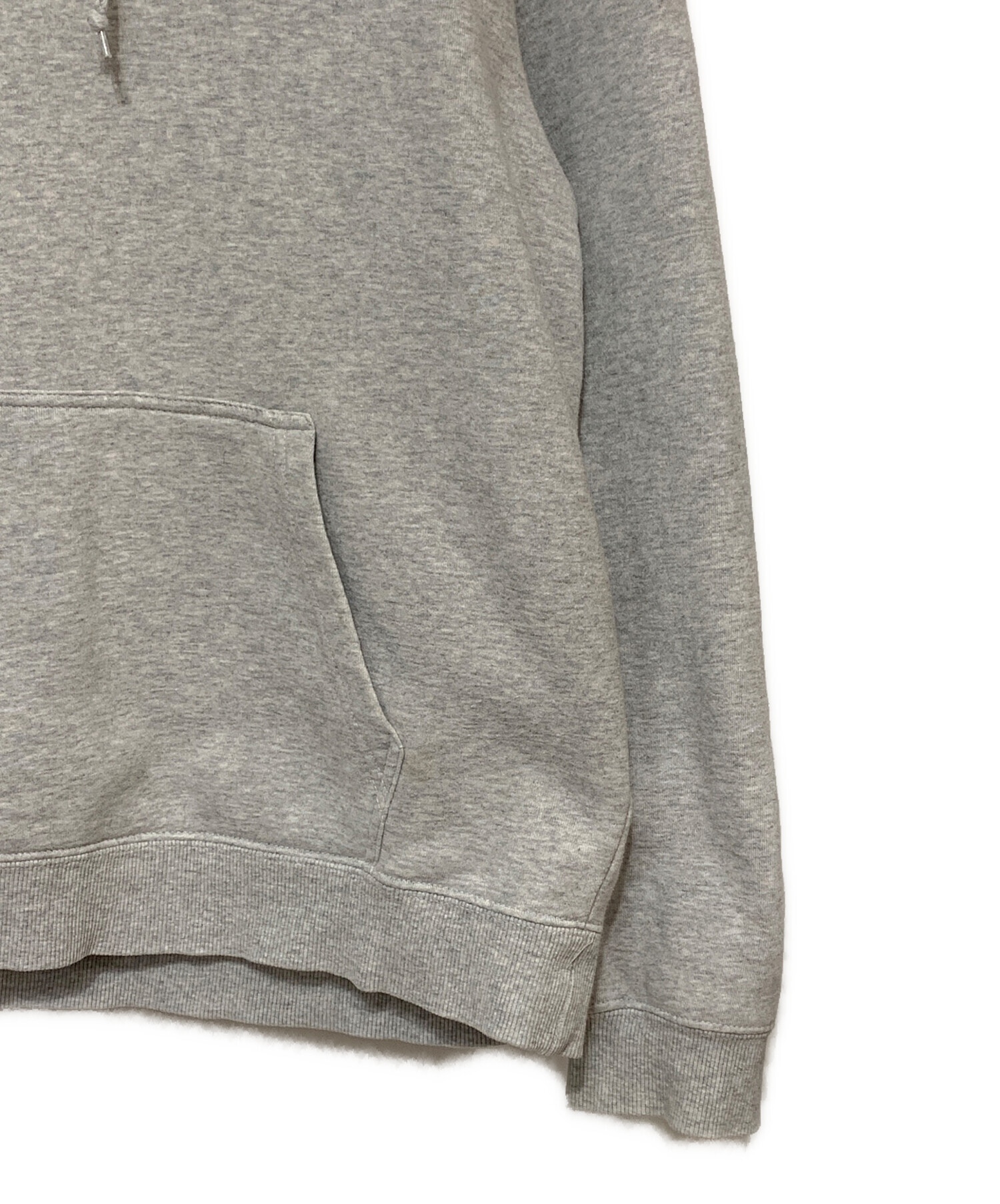 e*o様 STUSSY ステューシー グレー フード付きパーカー Lサイズ 中古・古着通販】stussy (ステューシー) パーカー グレー サイズ:L