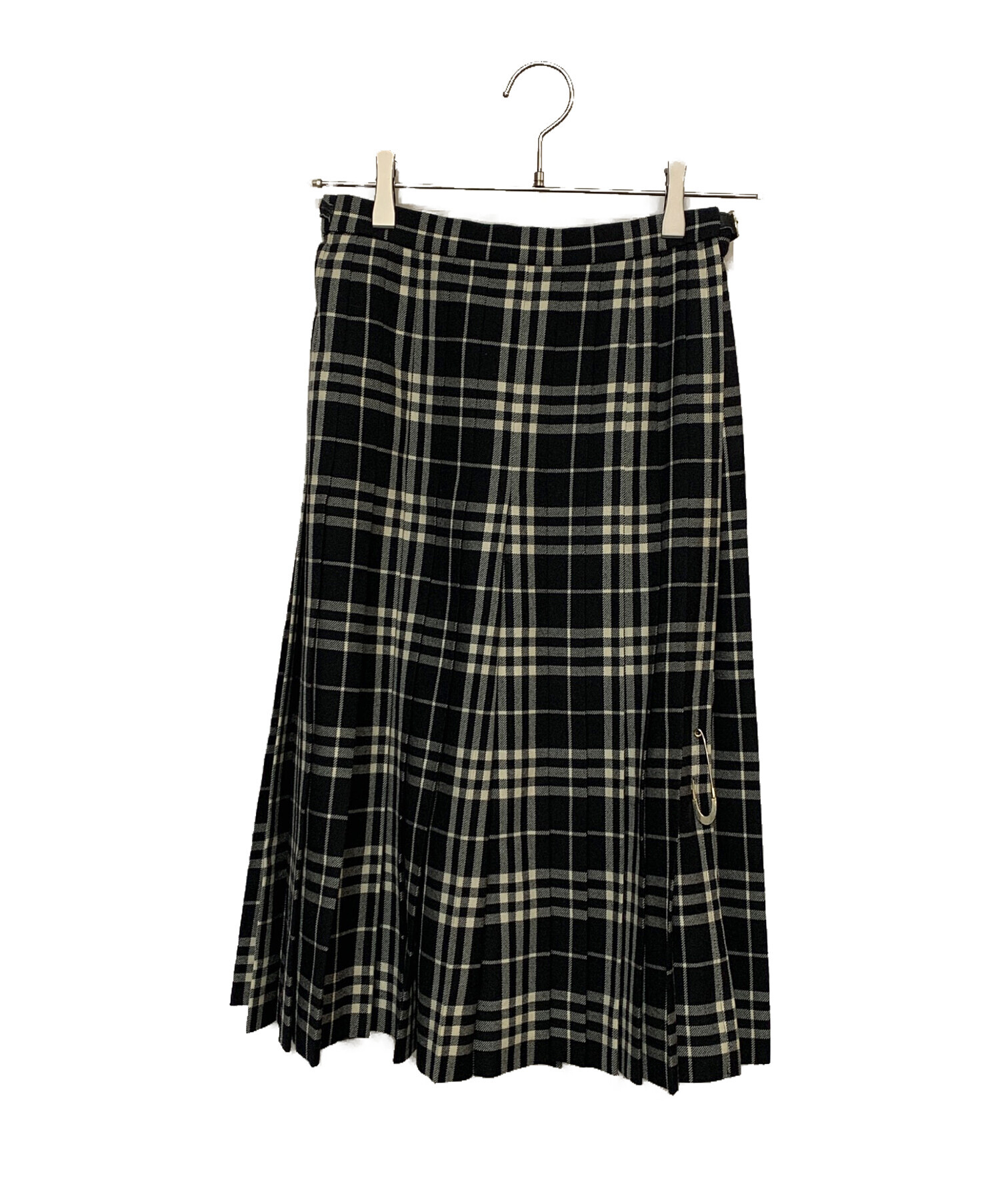 BURBERRY LONDON バーバリー　ロンドン　チェック柄 スカート BURBERRY（バーバリー） 美品 BURBERRY LONDON バーバリーロンドン