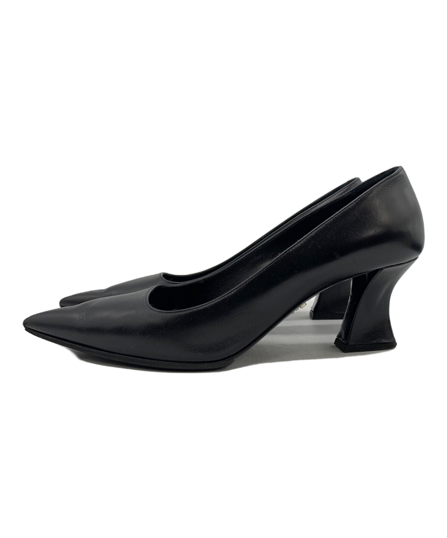 中古・古着通販】PRADA (プラダ) パンプス ブラック サイズ:35 1/2