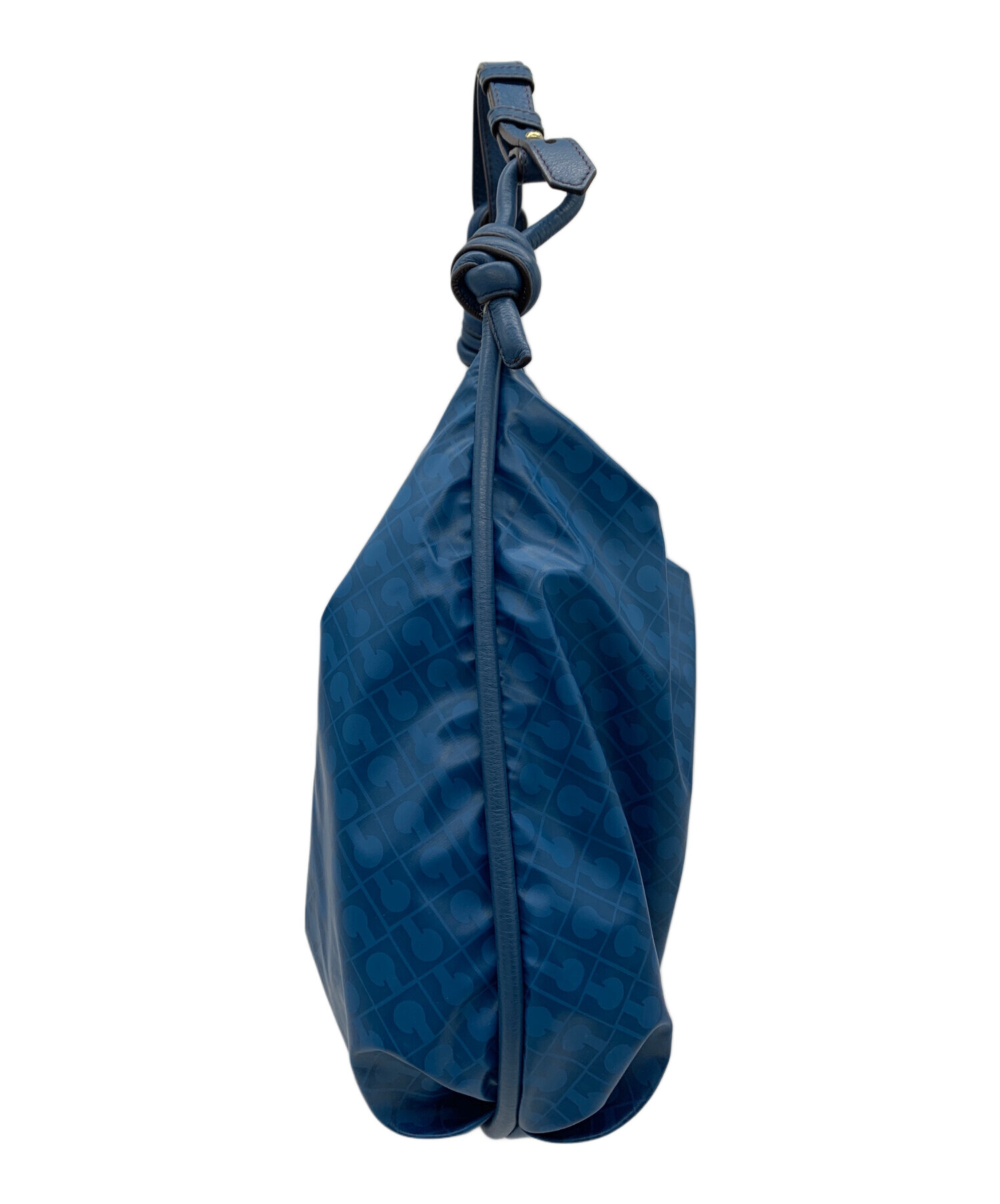 ほぼ未使用 GHERARDINI ワンショルダーバッグ A4収納可能 総柄 中古・古着通販】GHERARDINI (ゲラルディーニ) ワンショルダーバッグ