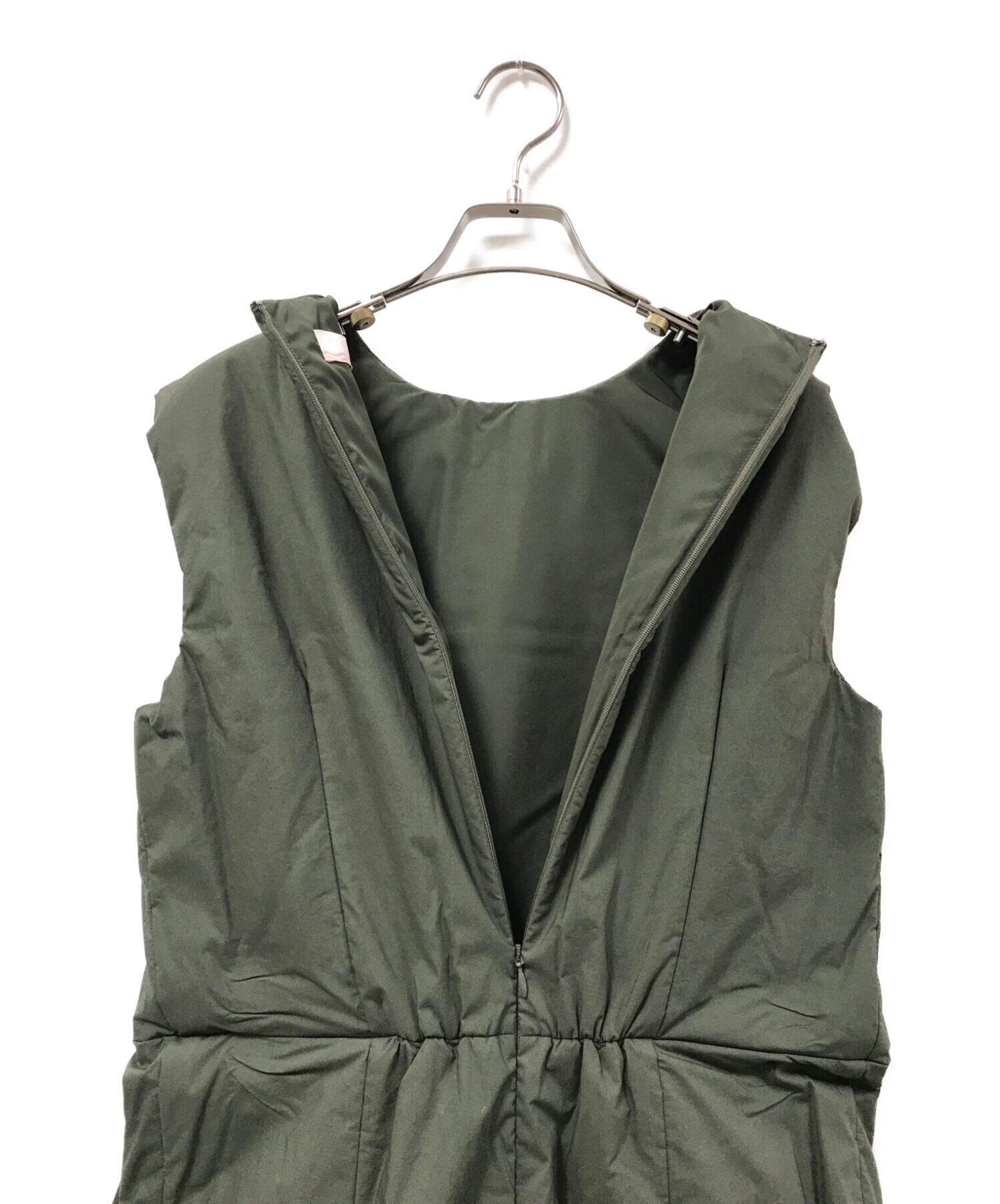 Borders at Balcony パディングジャンプスーツ