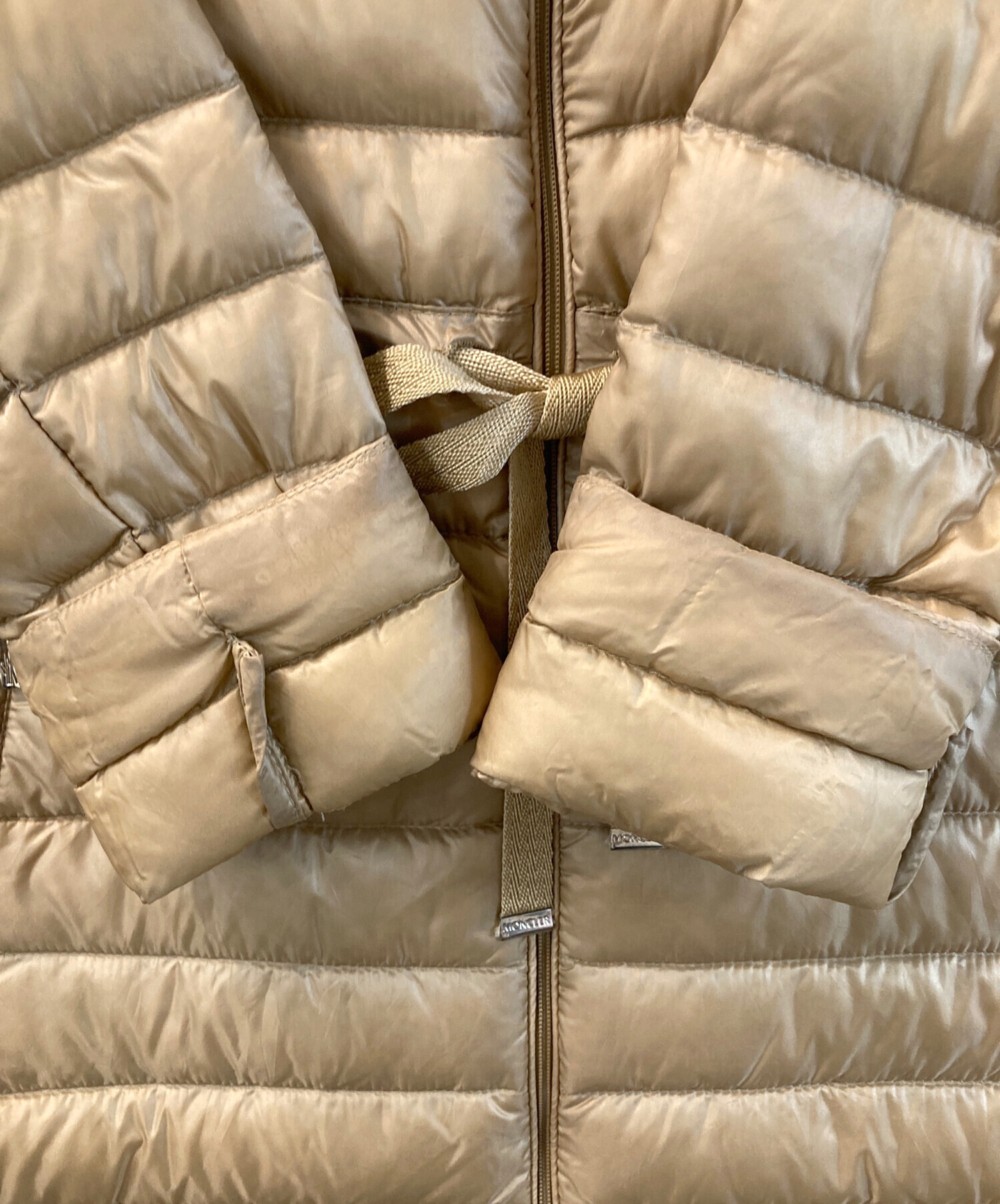 【未使用】MONCLERモンクレール ヴァレンティーヌ ベージュ00(Sサイズ) モンクレール ヴァレンティーヌ ダウンジャケット ベージュ 茶タグ