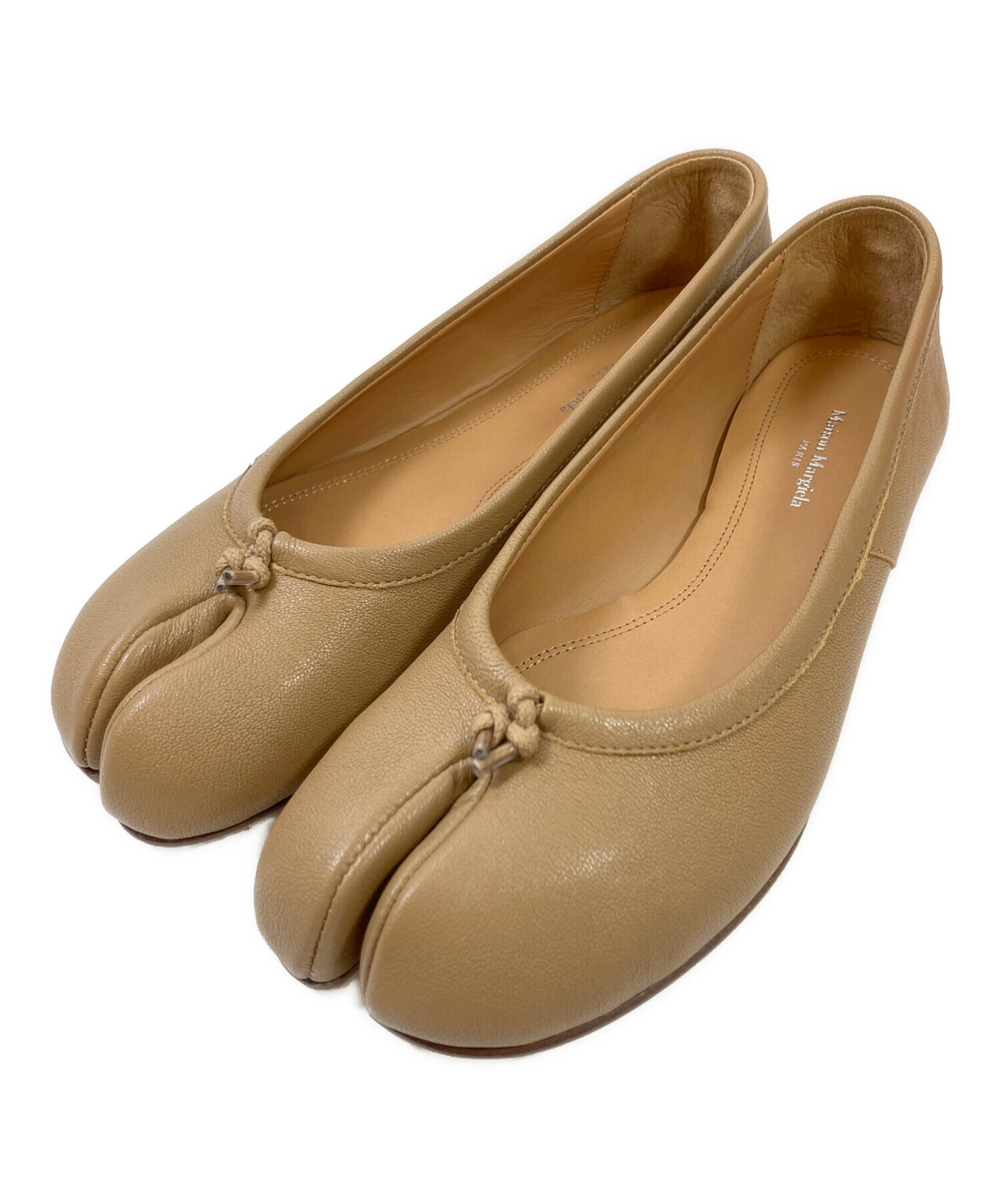 メゾンマルジェラ　タビ　バレエ　37 ベージュ　美品！ Maison Margiela(メゾンマルジェラ)】 タビバレエ｜PARIGOT