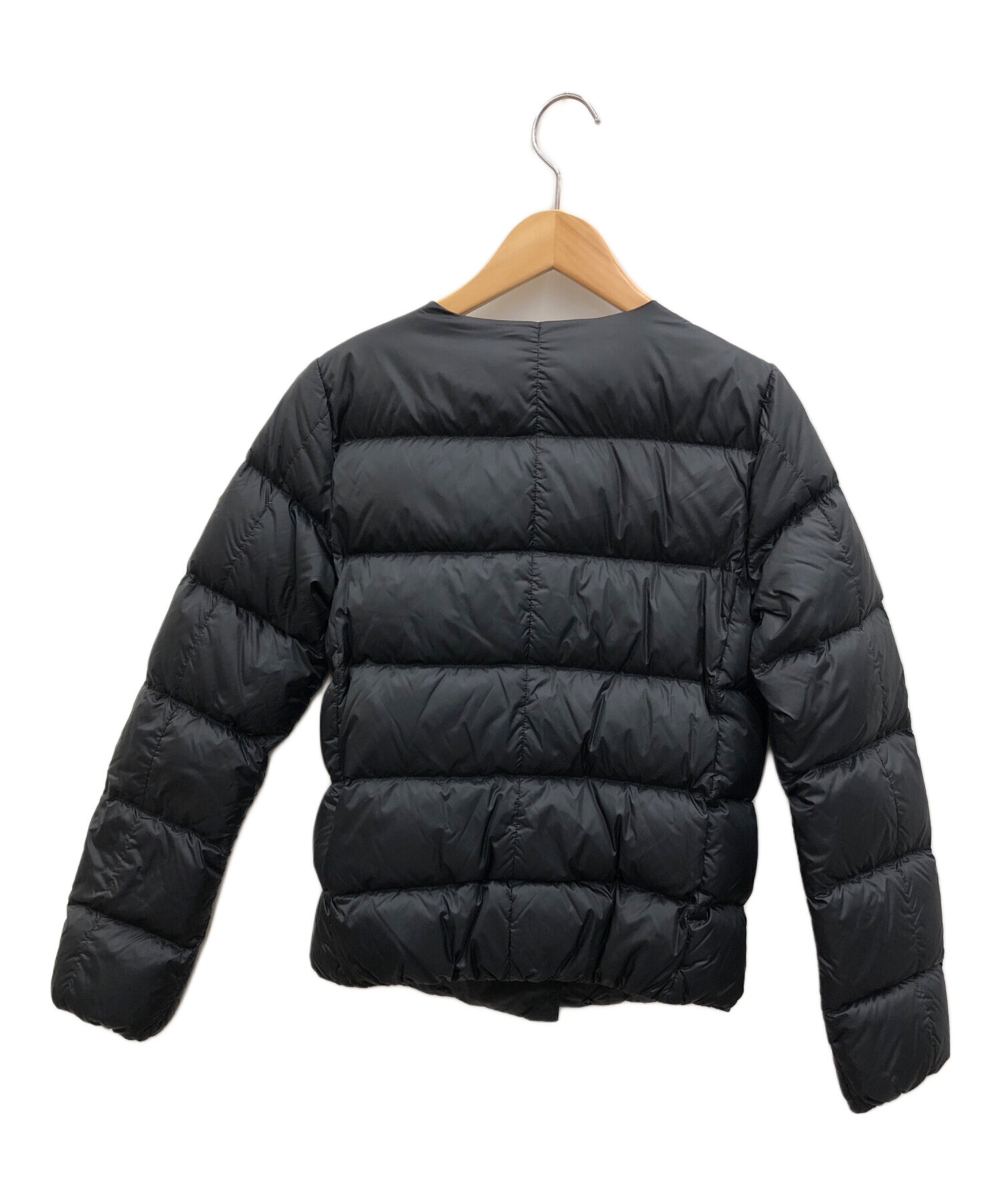 PYRENEX NICE ライトダウンジャケット 国内正規品 ブラック 38 中古・古着通販】Pyrenex (ピレネックス) ライトダウン