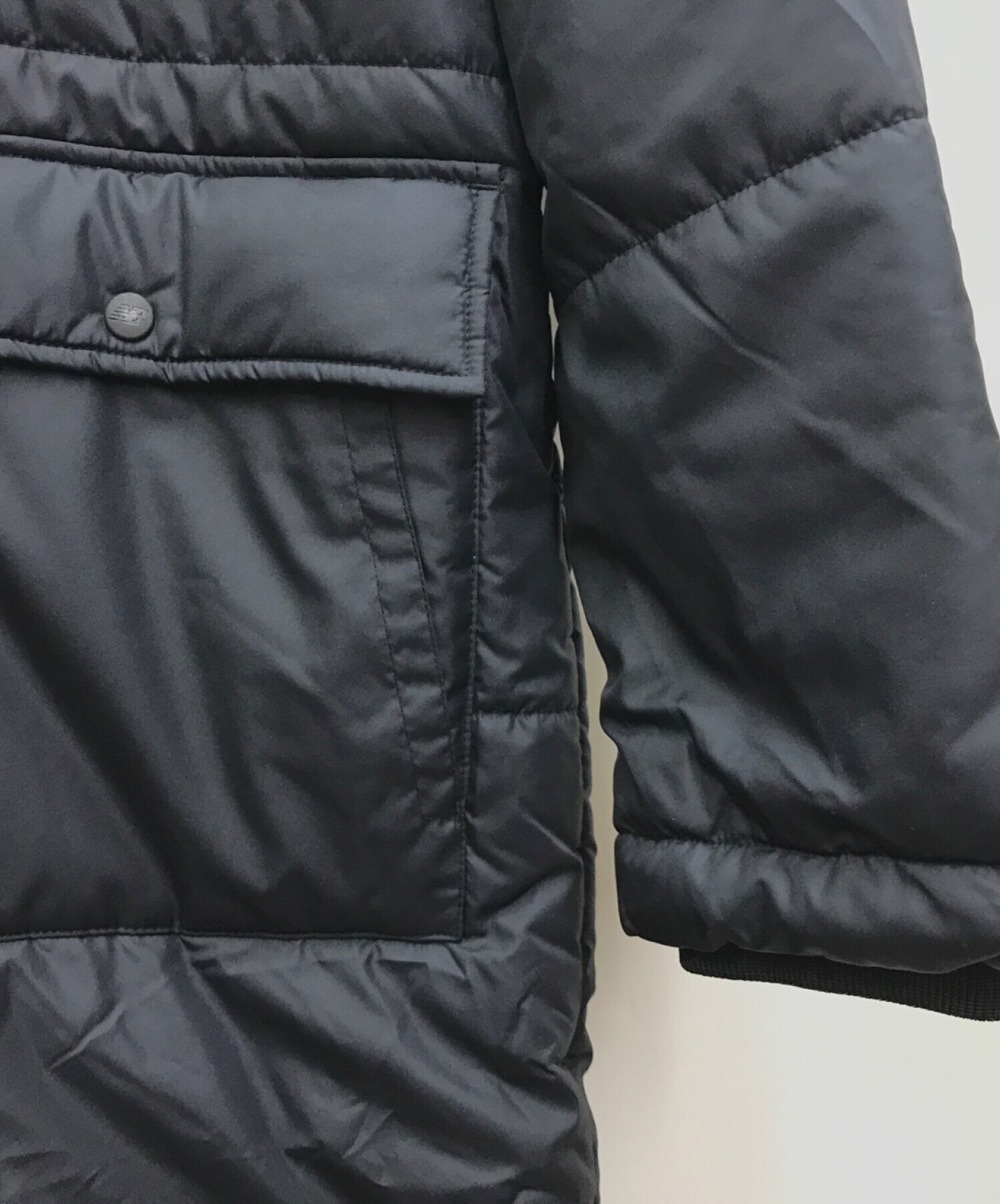 中古・古着通販】NEW BALANCE (ニューバランス) ベンチコート ブラック